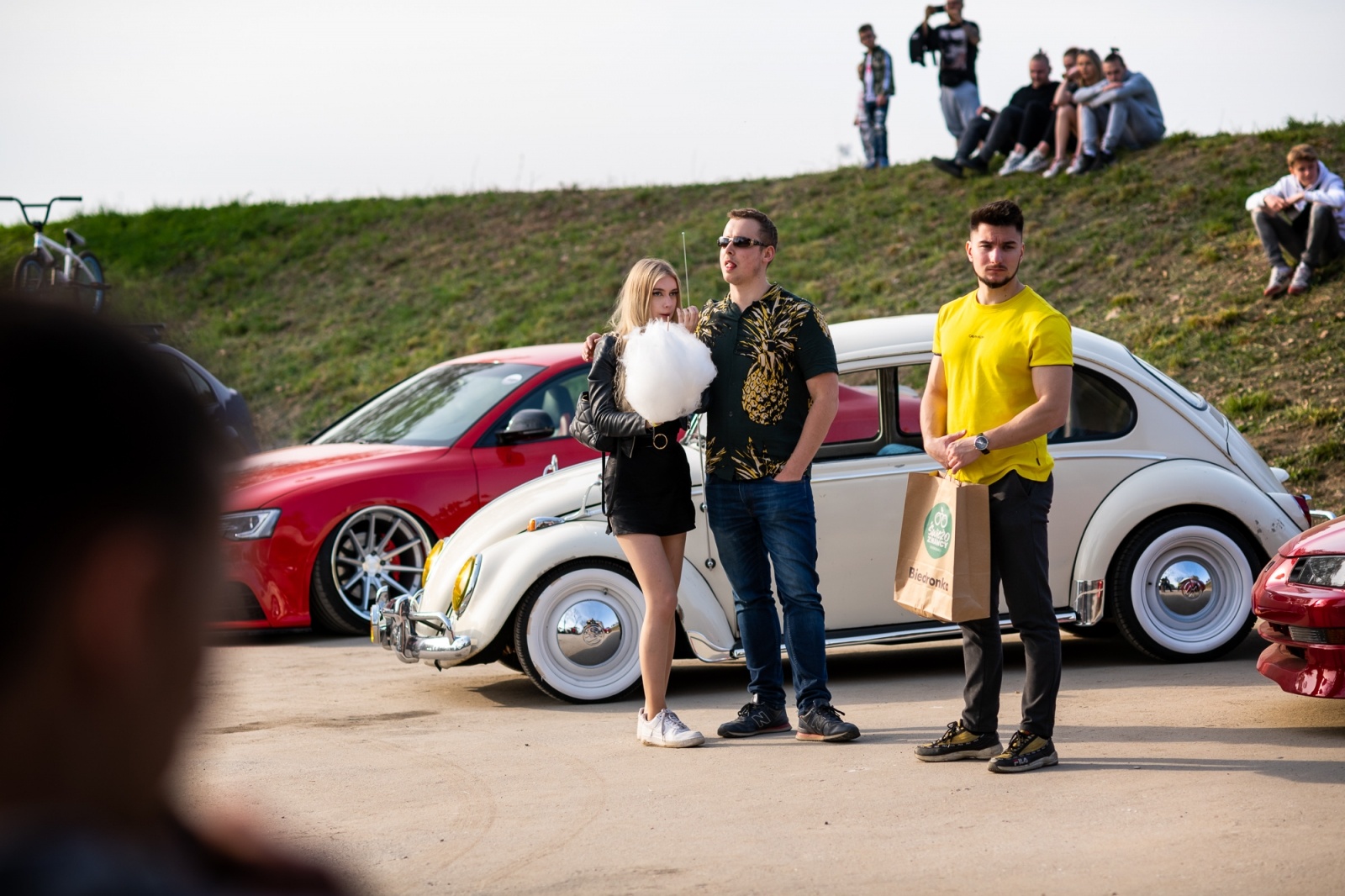 Zdjęcie w galerii na portalu naszwodzislaw.com: Petrol Beach 2022. Auta tuningowe zjechały do Bukowa [FOTO] wiadomości z regionu