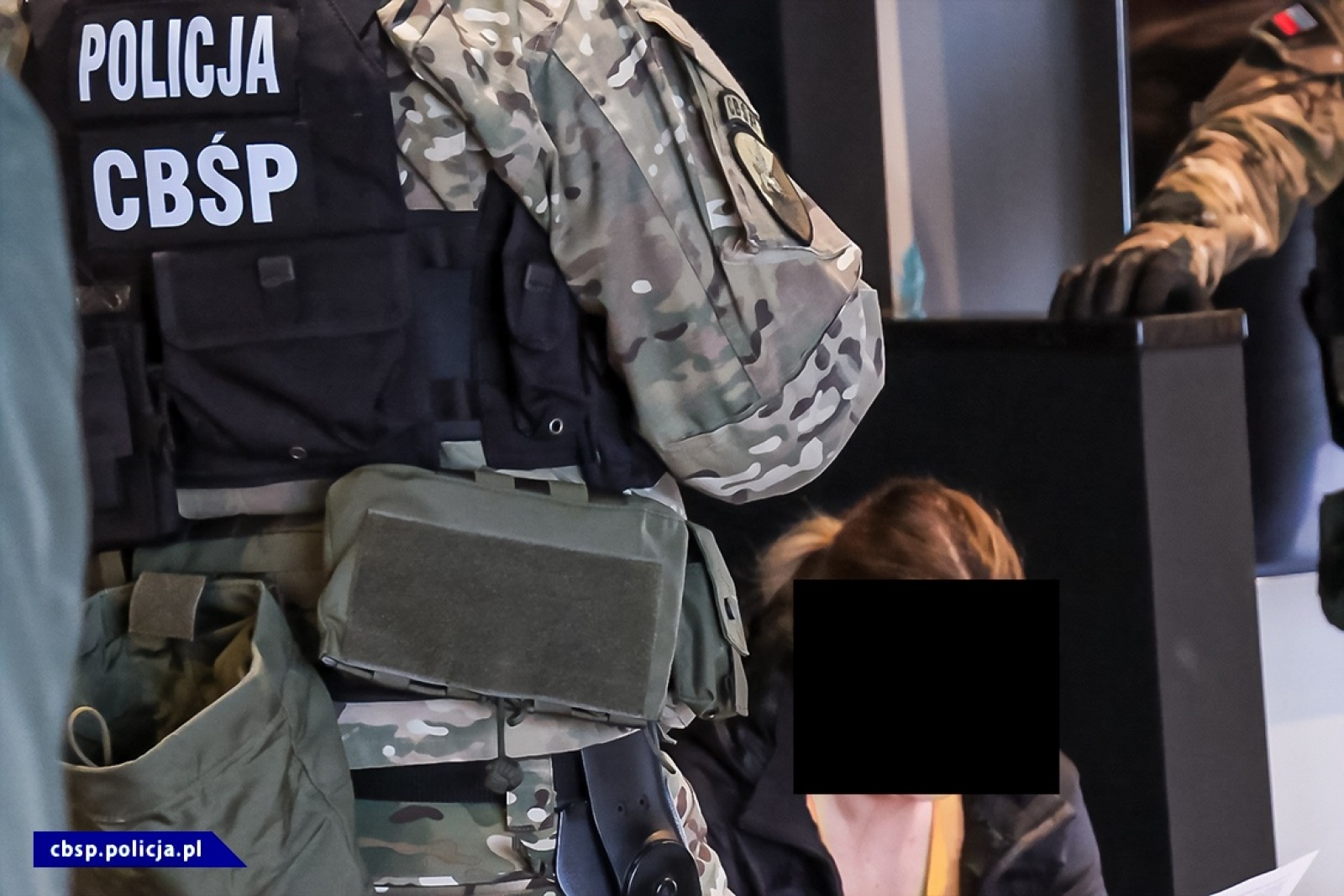 Zdjęcie w galerii na portalu naszwodzislaw.com: 16 osób zatrzymanych w śledztwie dotyczącym niewłaściwego utylizowania odpadów wiadomości z regionu