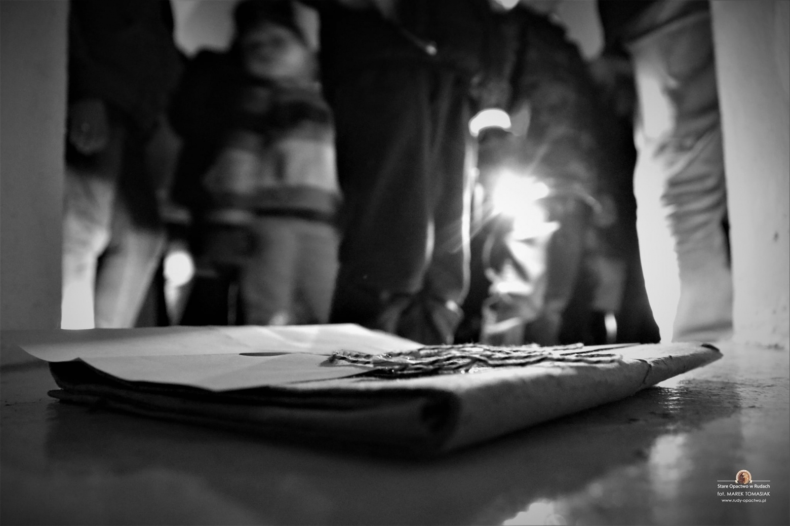 Zdjęcie w galerii na portalu naszwodzislaw.com: Dreszczyk emocji i tajemnice. Nocne szukanie skarbu w Rudach wiadomości z regionu