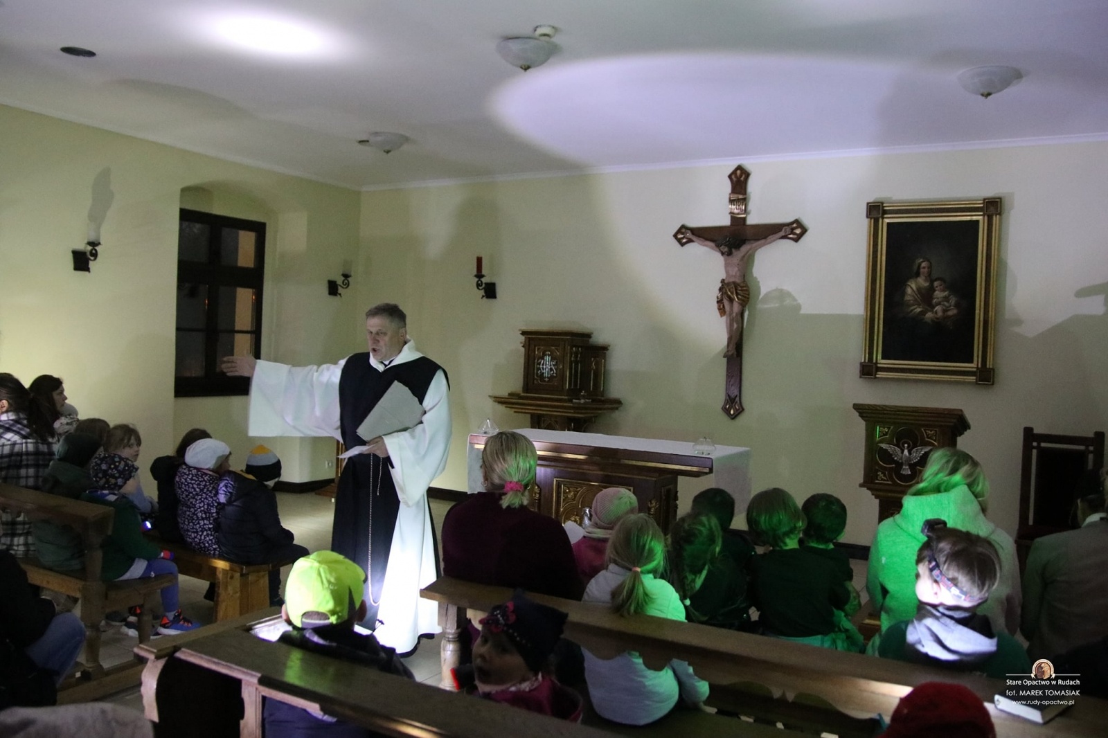 Zdjęcie w galerii na portalu naszwodzislaw.com: Dreszczyk emocji i tajemnice. Nocne szukanie skarbu w Rudach wiadomości z regionu