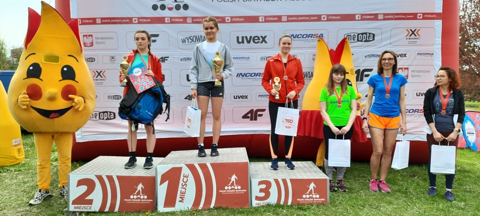 Zdjęcie w galerii na portalu naszwodzislaw.com: Worek medali wodzisławskich biathlonistów wiadomości z regionu