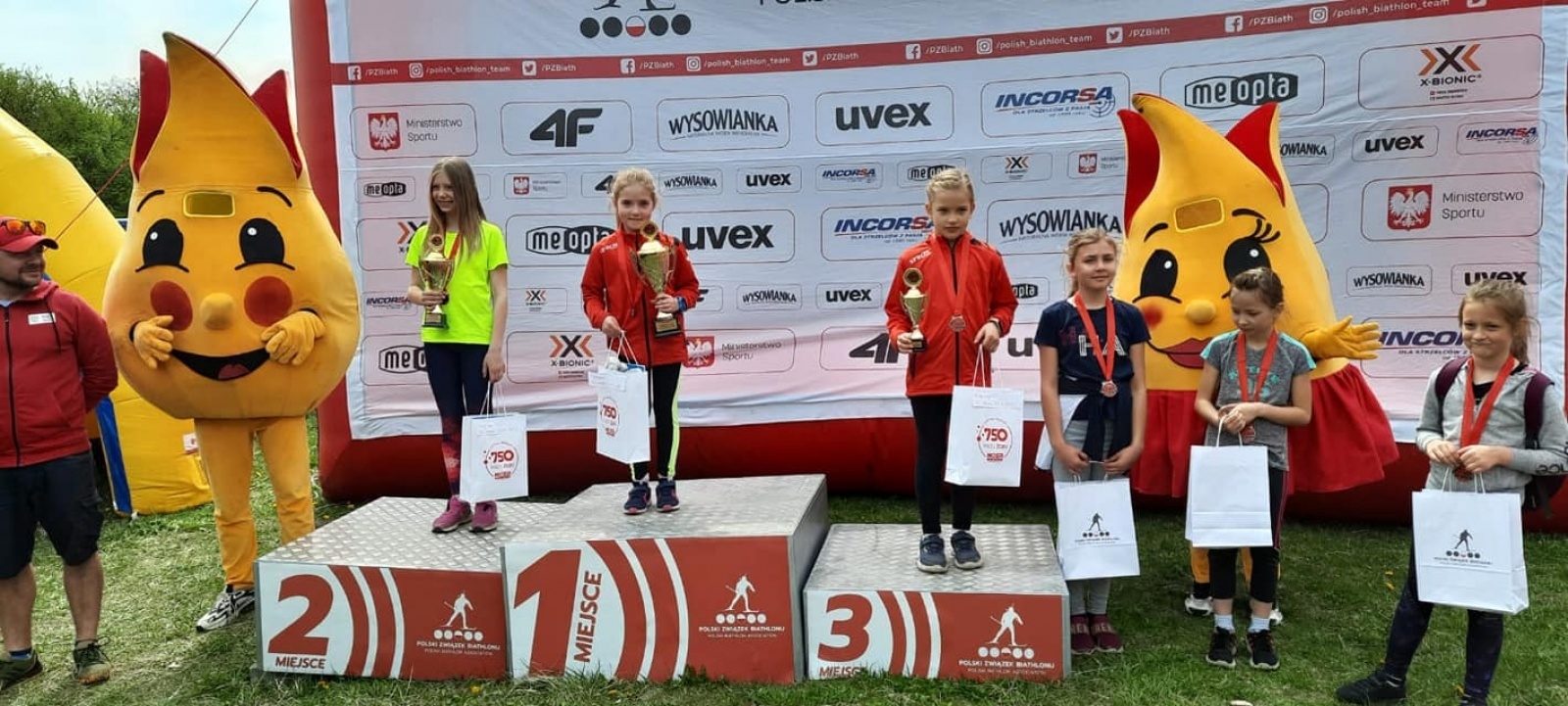 Zdjęcie w galerii na portalu naszwodzislaw.com: Worek medali wodzisławskich biathlonistów wiadomości z regionu