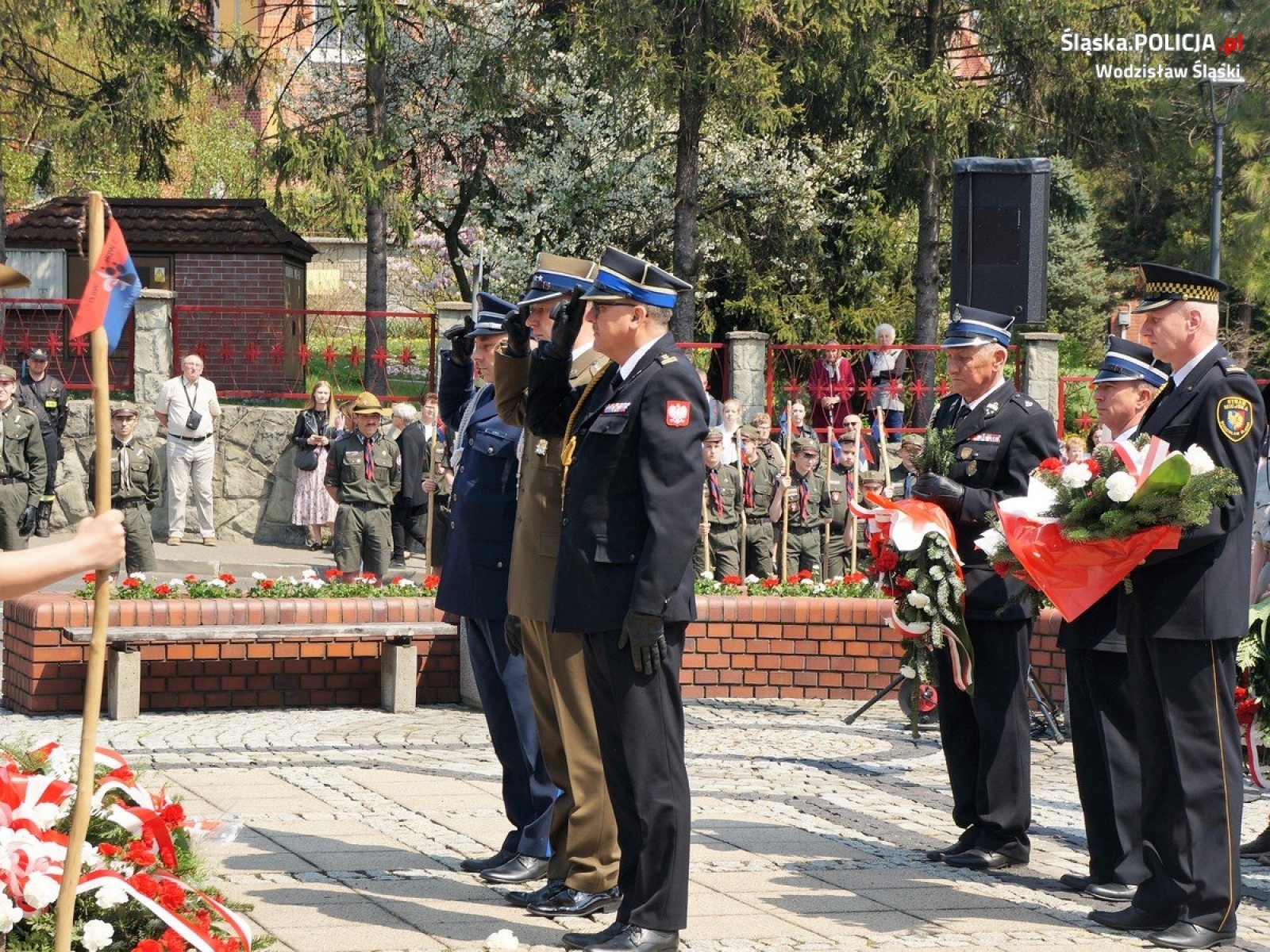 Zdjęcie w galerii na portalu naszwodzislaw.com: Trzeciomajowe obchody w Wodzisławiu Śląskim wiadomości z regionu