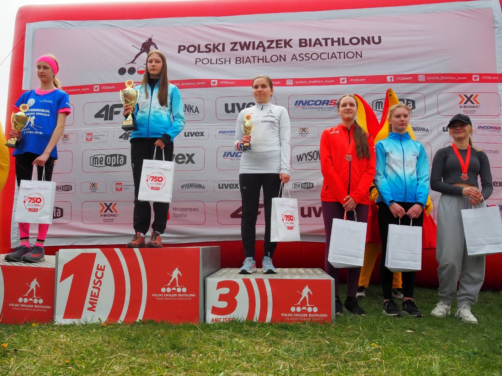 Zdjęcie w galerii na portalu naszwodzislaw.com: Kolejne sukcesy biathlonistów UKS Strzał Wodzisław wiadomości z regionu