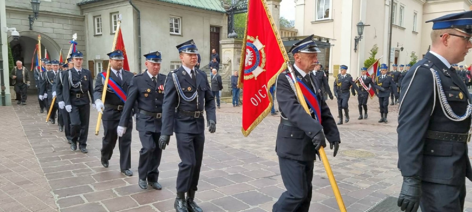 Zdjęcie w galerii na portalu naszwodzislaw.com: Strażackie święto na Jasnej Górze z udziałem strażaków z naszego regionu wiadomości z regionu