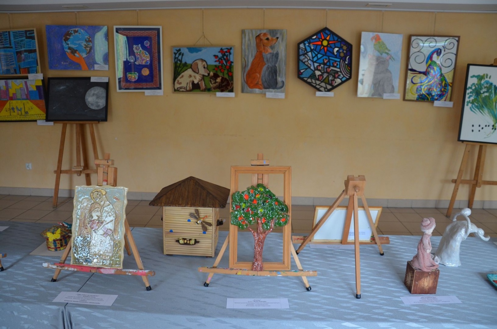 Zdjęcie w galerii na portalu naszwodzislaw.com: To, co kochają. Za nami wyjątkowy wernisaż [FOTO] wiadomości z regionu