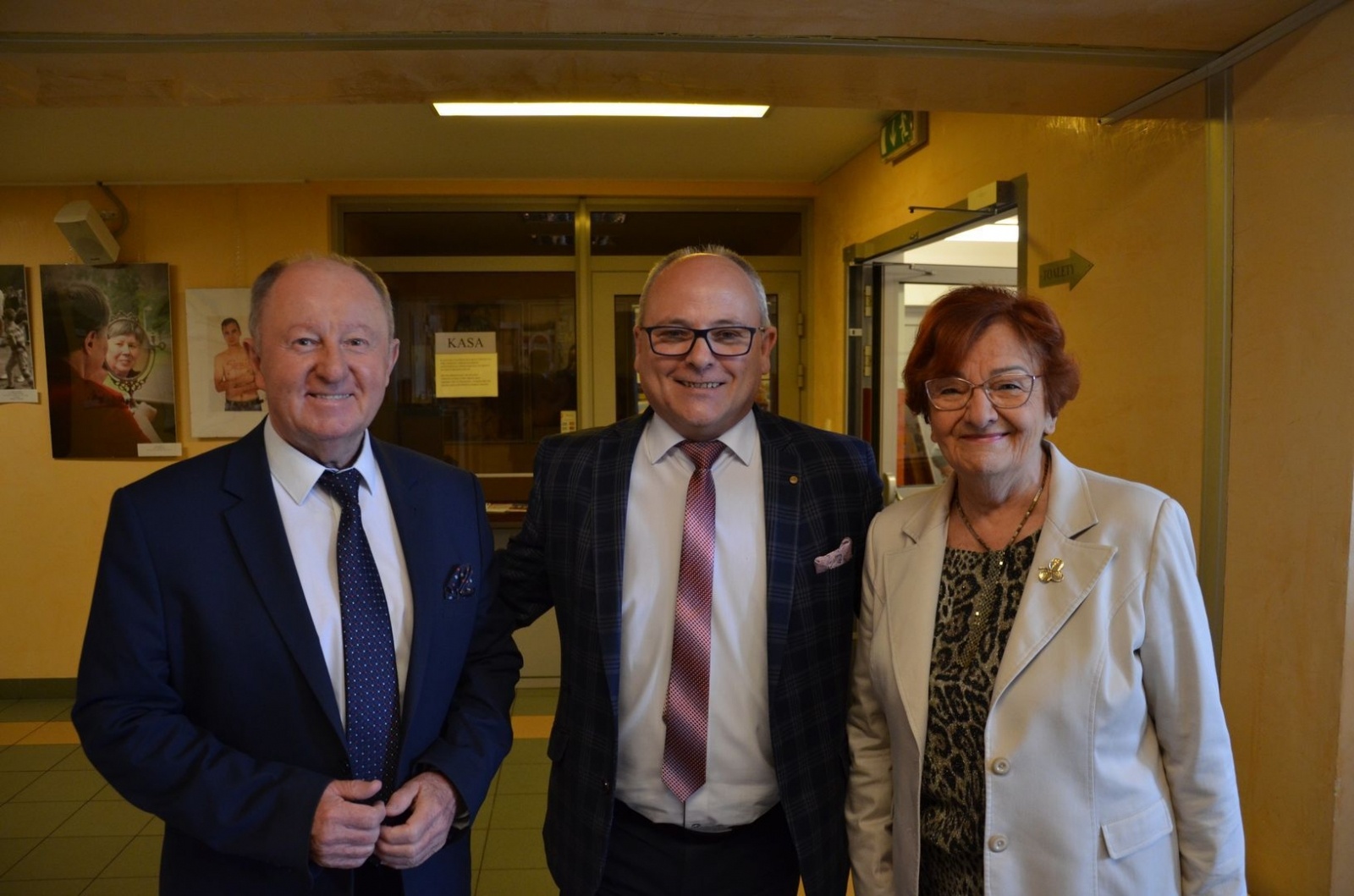 Zdjęcie w galerii na portalu naszwodzislaw.com: To, co kochają. Za nami wyjątkowy wernisaż [FOTO] wiadomości z regionu