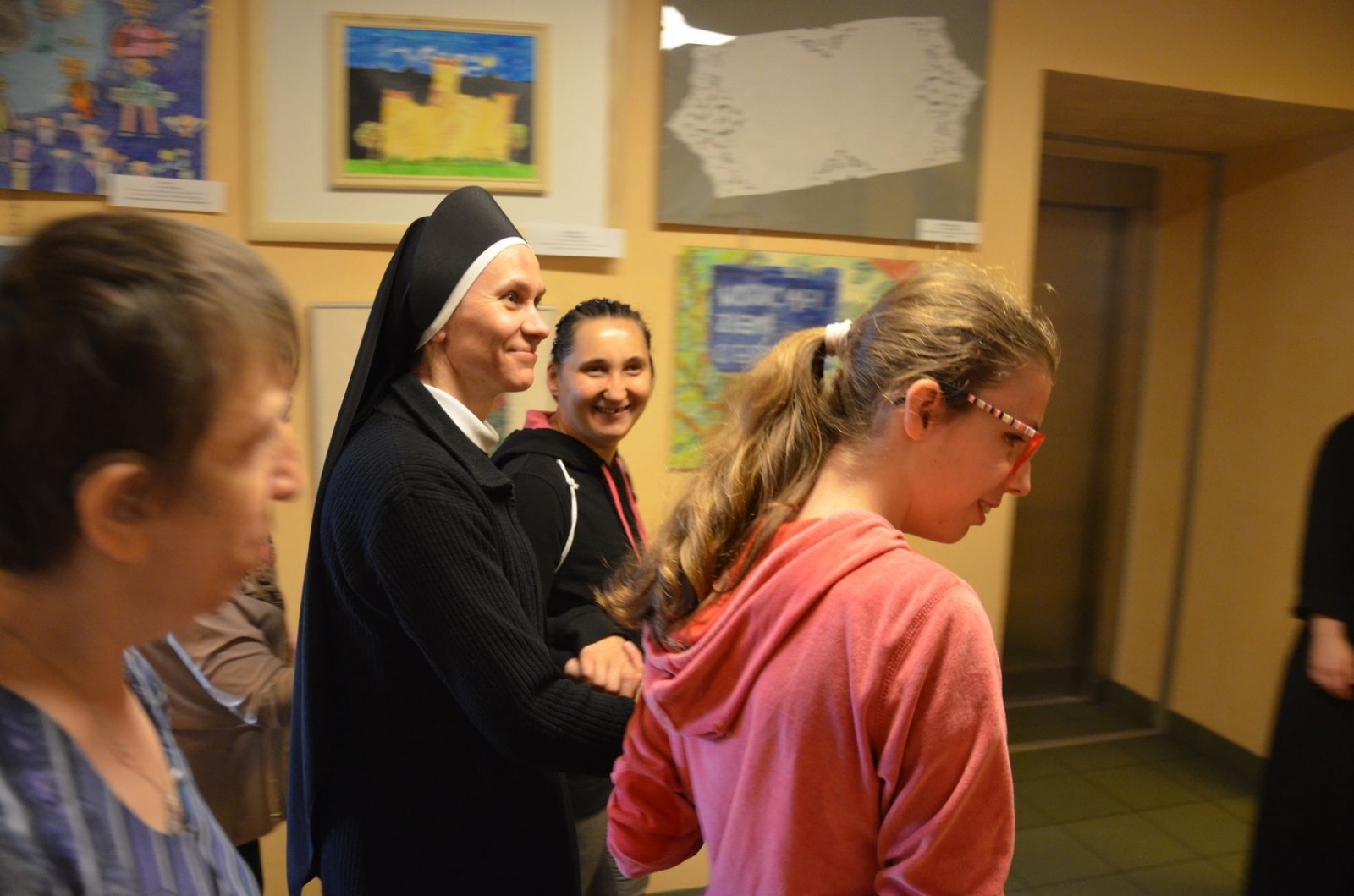 Zdjęcie w galerii na portalu naszwodzislaw.com: To, co kochają. Za nami wyjątkowy wernisaż [FOTO] wiadomości z regionu