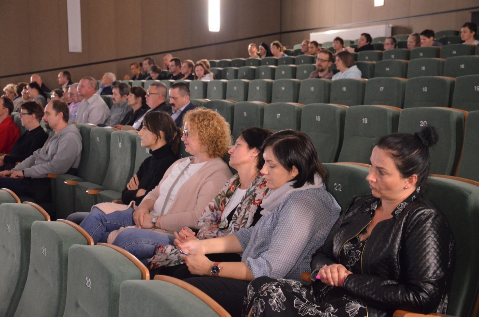 Zdjęcie w galerii na portalu naszwodzislaw.com: To, co kochają. Za nami wyjątkowy wernisaż [FOTO] wiadomości z regionu