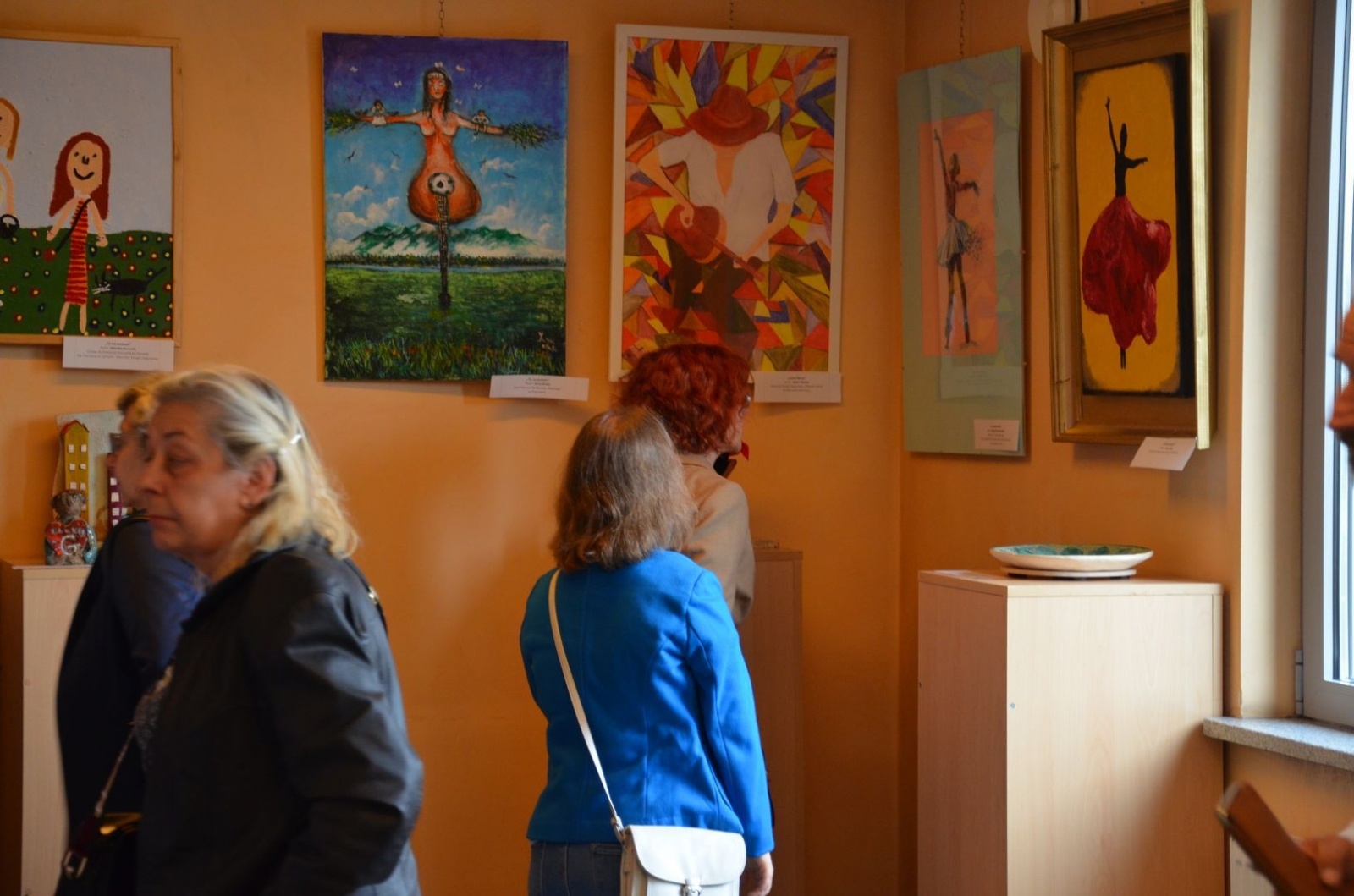 Zdjęcie w galerii na portalu naszwodzislaw.com: To, co kochają. Za nami wyjątkowy wernisaż [FOTO] wiadomości z regionu