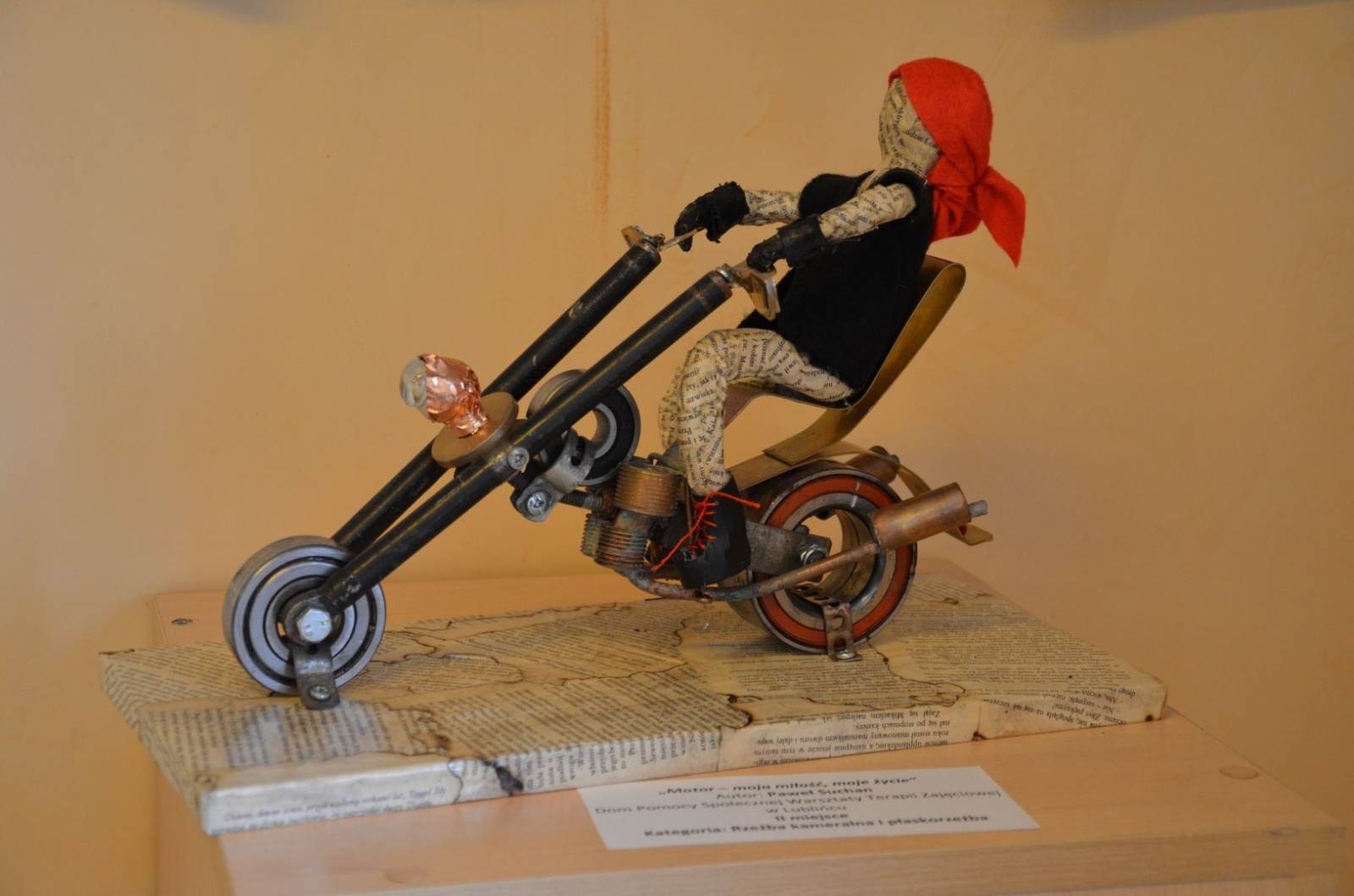 Zdjęcie w galerii na portalu naszwodzislaw.com: To, co kochają. Za nami wyjątkowy wernisaż [FOTO] wiadomości z regionu