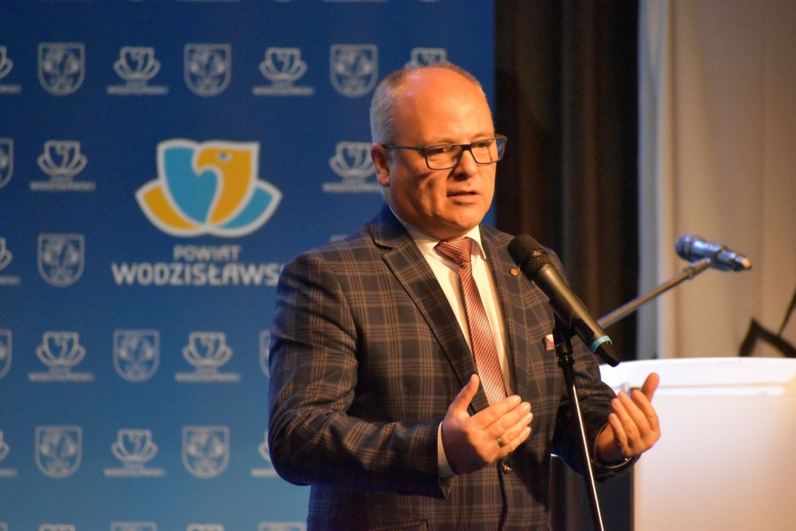 Zdjęcie w galerii na portalu naszwodzislaw.com: To, co kochają. Za nami wyjątkowy wernisaż [FOTO] wiadomości z regionu