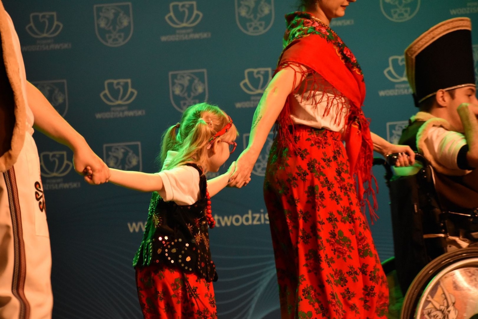 Zdjęcie w galerii na portalu naszwodzislaw.com: To, co kochają. Za nami wyjątkowy wernisaż [FOTO] wiadomości z regionu