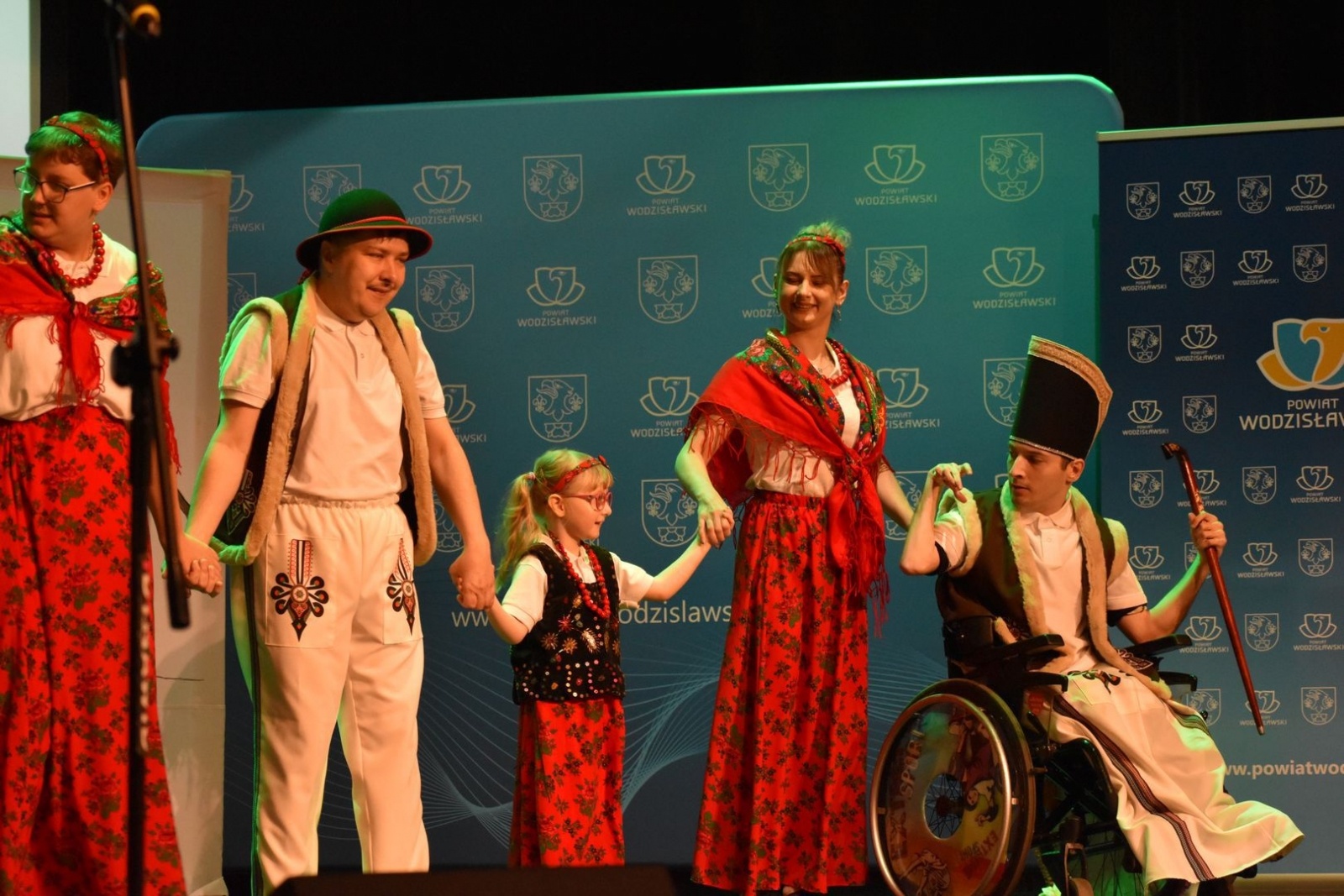 Zdjęcie w galerii na portalu naszwodzislaw.com: To, co kochają. Za nami wyjątkowy wernisaż [FOTO] wiadomości z regionu