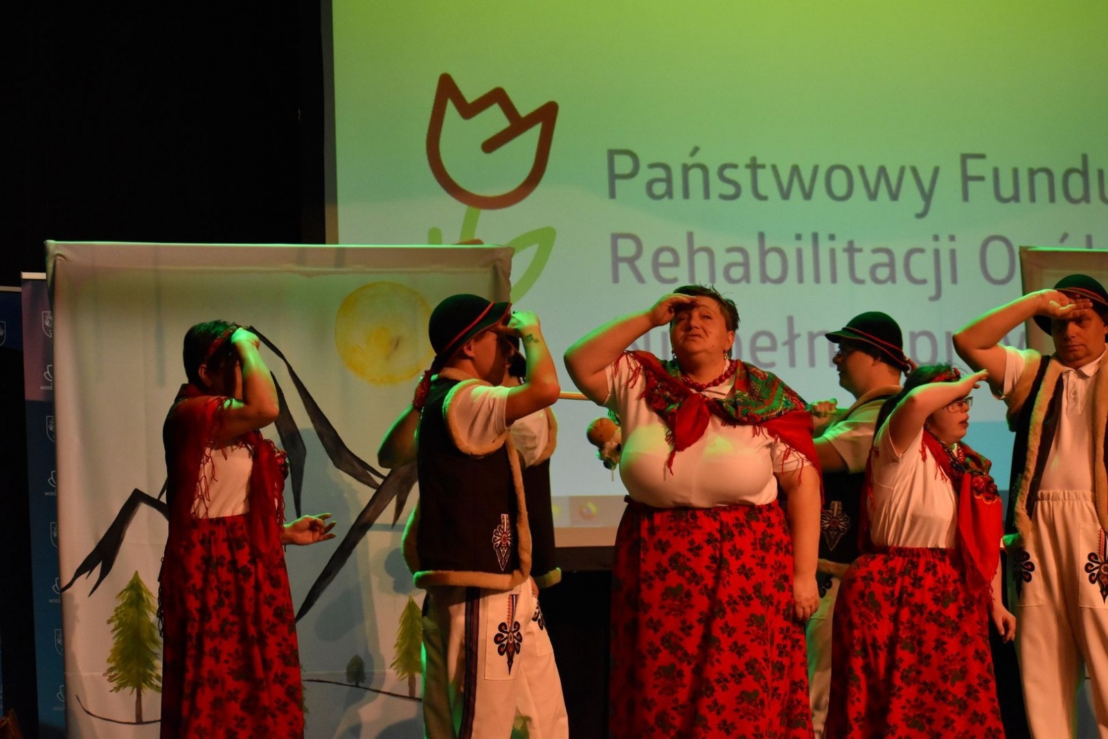 Zdjęcie w galerii na portalu naszwodzislaw.com: To, co kochają. Za nami wyjątkowy wernisaż [FOTO] wiadomości z regionu