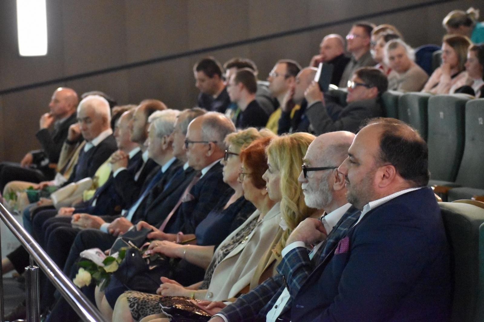 Zdjęcie w galerii na portalu naszwodzislaw.com: To, co kochają. Za nami wyjątkowy wernisaż [FOTO] wiadomości z regionu