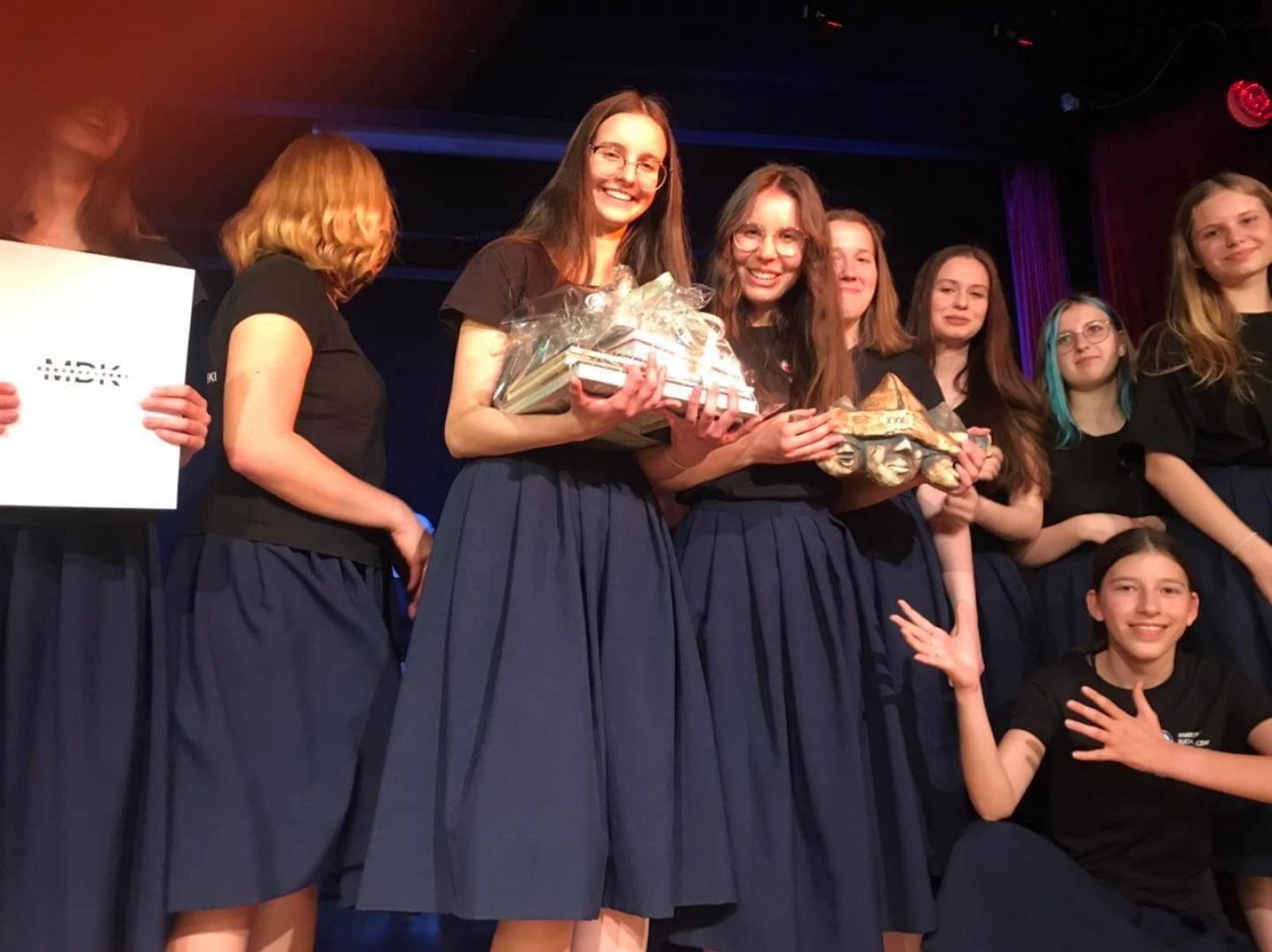 Zdjęcie w galerii na portalu naszwodzislaw.com: Wycelowali i wygrali. Teatr Szydło ze Złotą Kurtyną wiadomości z regionu