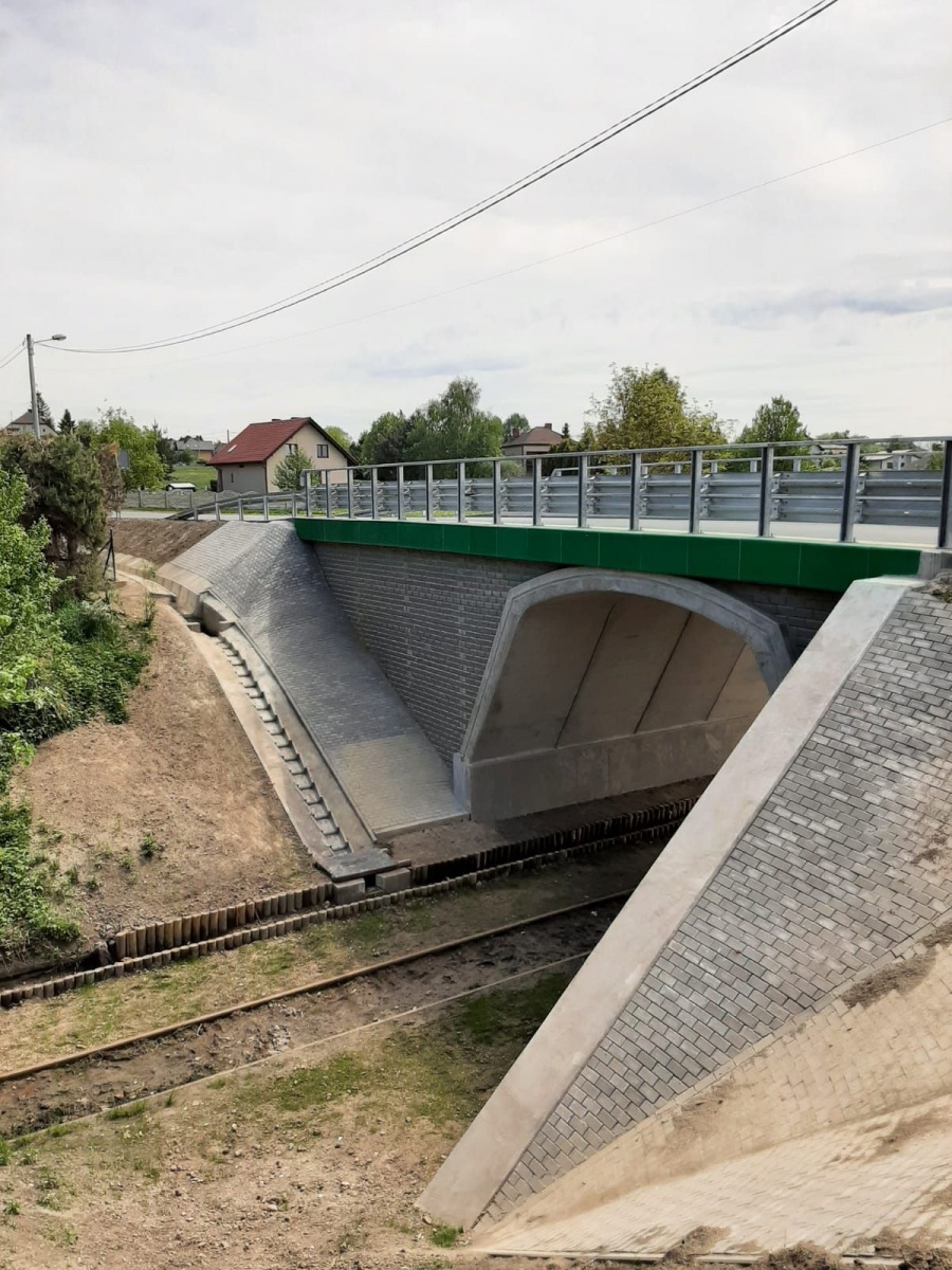 Zdjęcie w galerii na portalu naszwodzislaw.com: Wiadukt w Bluszczowie ukończony wiadomości z regionu
