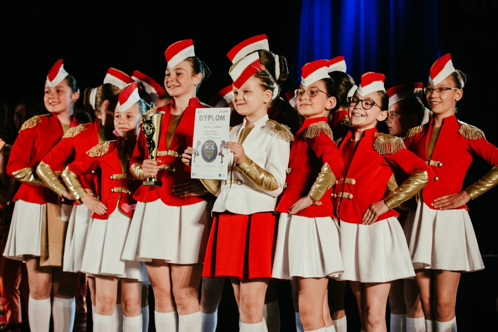 Zdjęcie w galerii na portalu naszwodzislaw.com: XX Gala Taneczna Mix za nami [FOTO] wiadomości z regionu