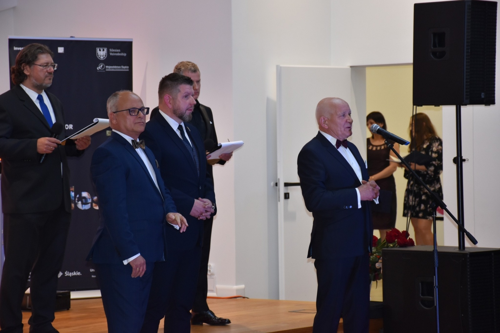 Zdjęcie w galerii na portalu naszwodzislaw.com: Poznaliśmy Powiatowych Liderów Przedsiębiorczości 2021 [FOTO] wiadomości z regionu