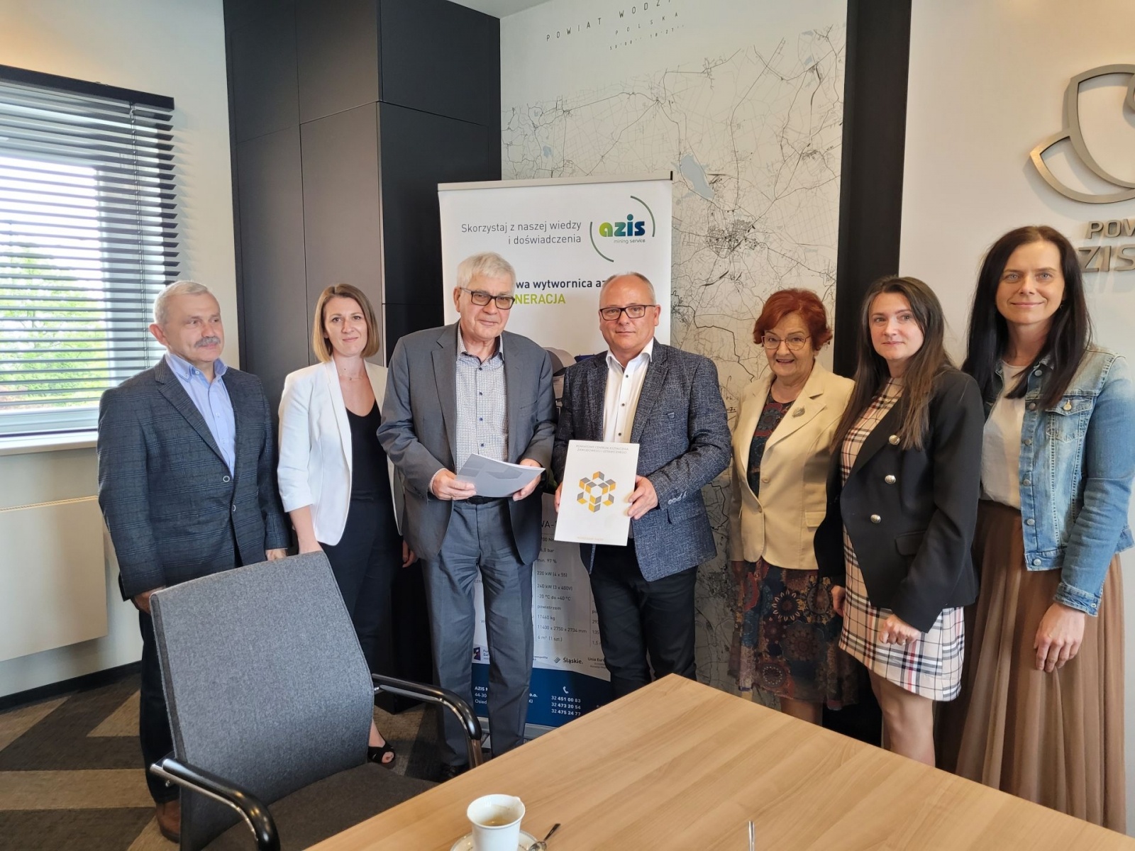 Zdjęcie w galerii na portalu naszwodzislaw.com: PCKZiU w Wodzisławiu Śl. z ważnym partnerem wiadomości z regionu