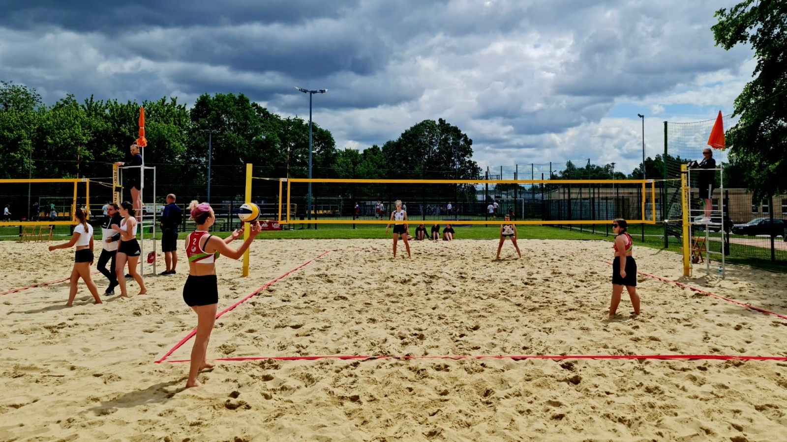 Zdjęcie w galerii na portalu naszwodzislaw.com: Zorza Wodzisław rozpoczęła sezon siatkówki plażowej wiadomości z regionu