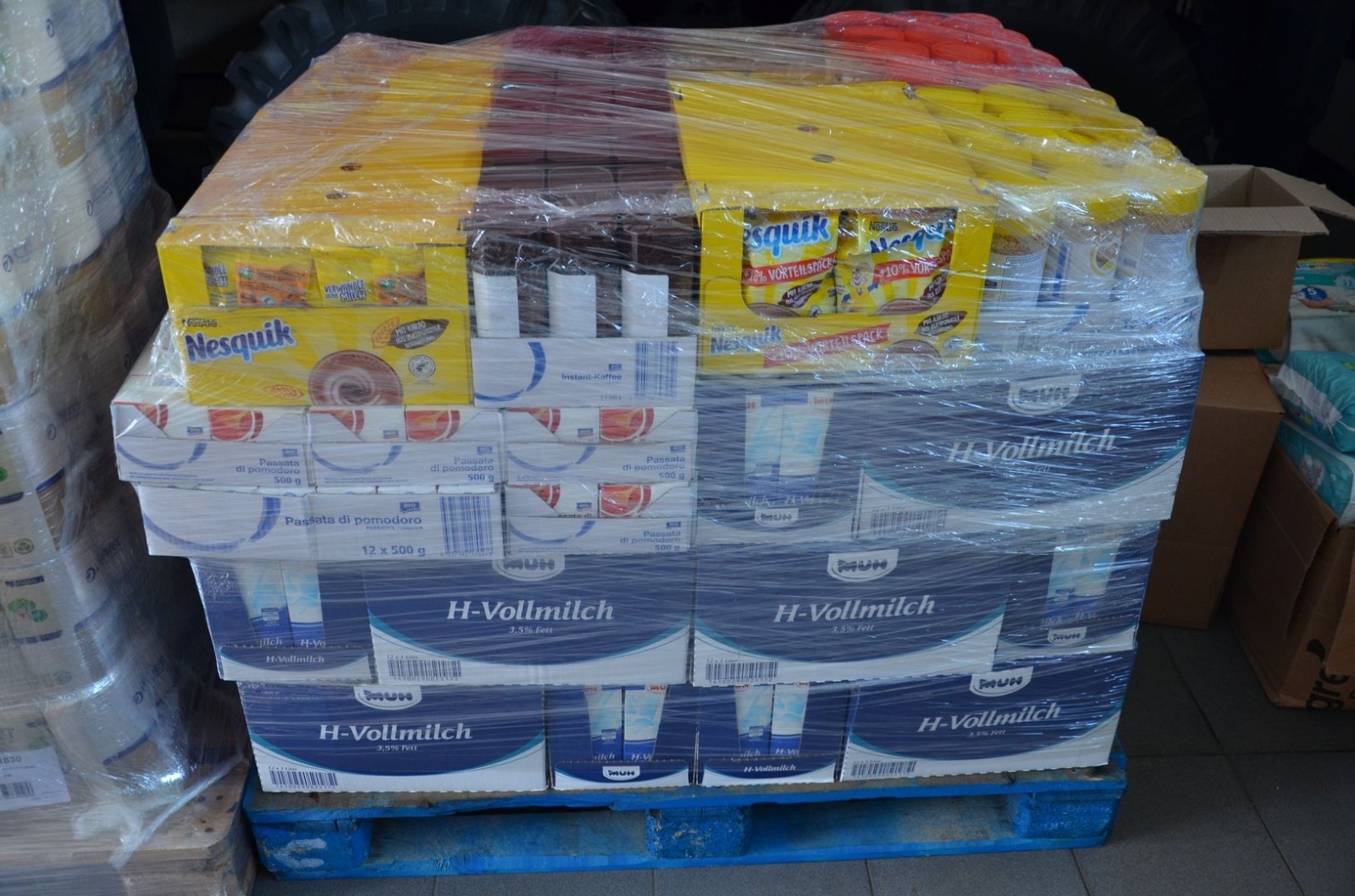 Zdjęcie w galerii na portalu naszwodzislaw.com: Do powiatu dotarł transport pomocy z Recklinghausen dla obywateli Ukrainy wiadomości z regionu