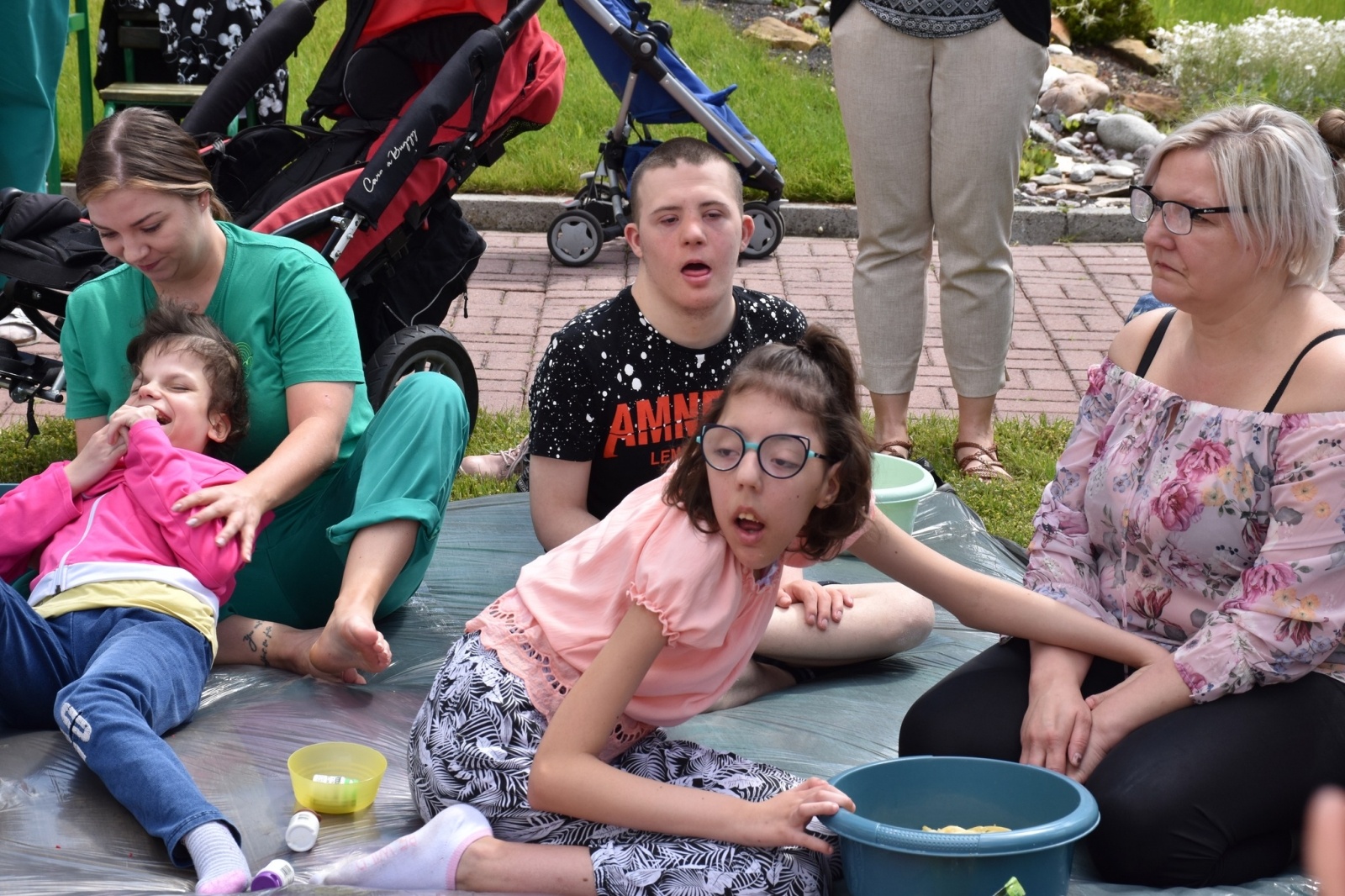 Zdjęcie w galerii na portalu naszwodzislaw.com: W WORiT otwarto ogród sensoryczny [FOTO] wiadomości z regionu