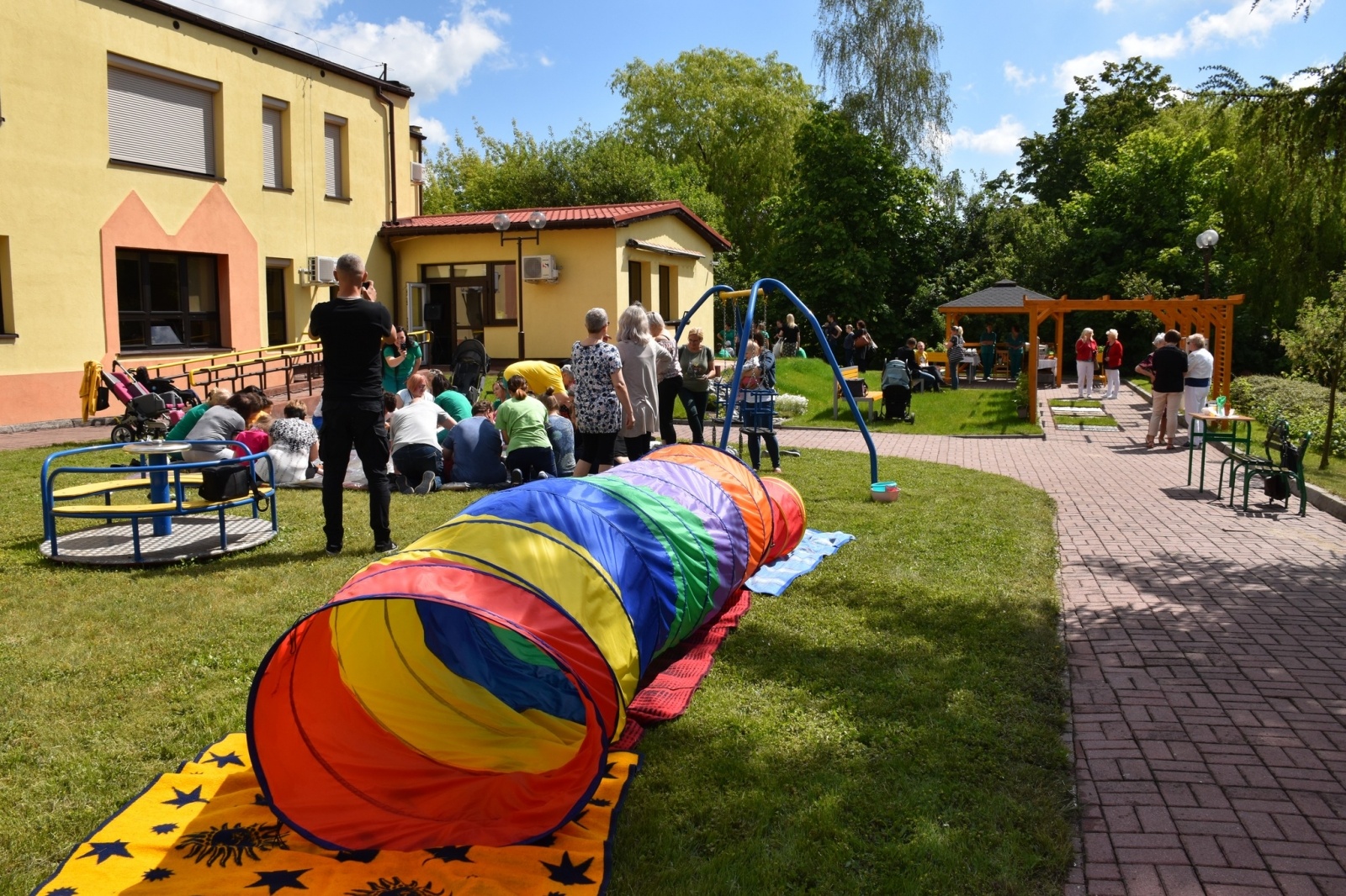Zdjęcie w galerii na portalu naszwodzislaw.com: W WORiT otwarto ogród sensoryczny [FOTO] wiadomości z regionu
