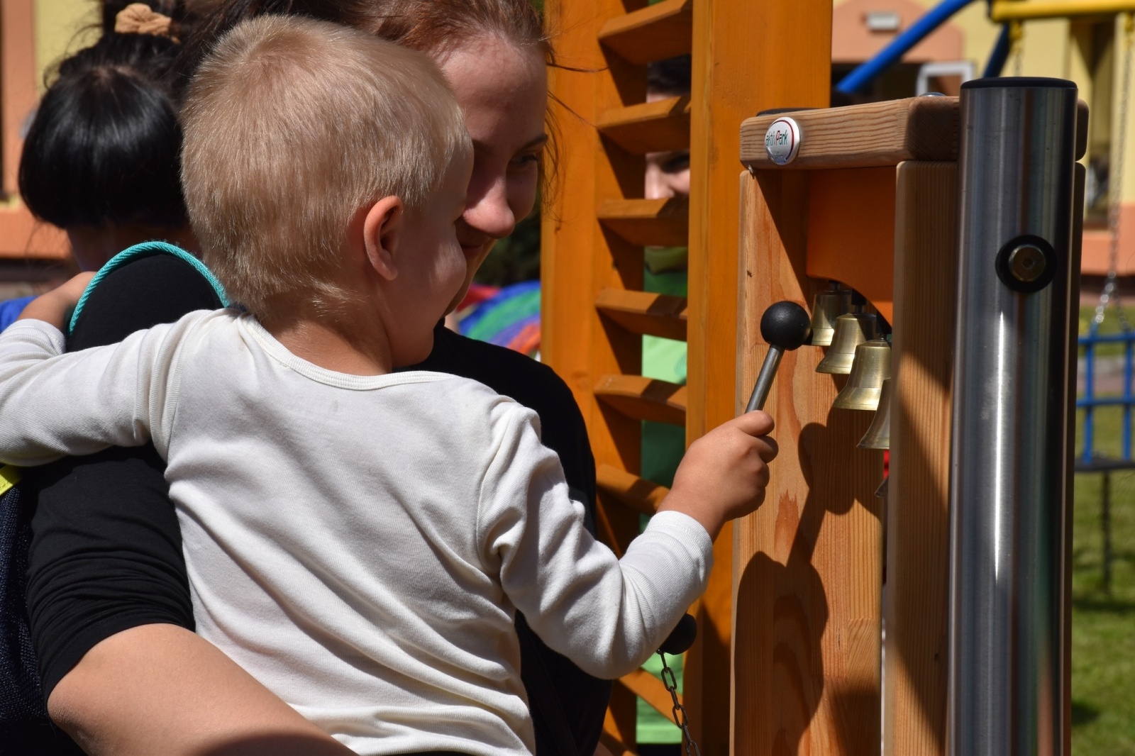 Zdjęcie w galerii na portalu naszwodzislaw.com: W WORiT otwarto ogród sensoryczny [FOTO] wiadomości z regionu