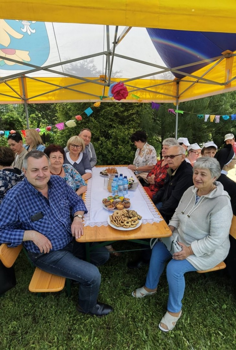 Zdjęcie w galerii na portalu naszwodzislaw.com: Integracyjna majówka w Perle za nami [FOTO] wiadomości z regionu