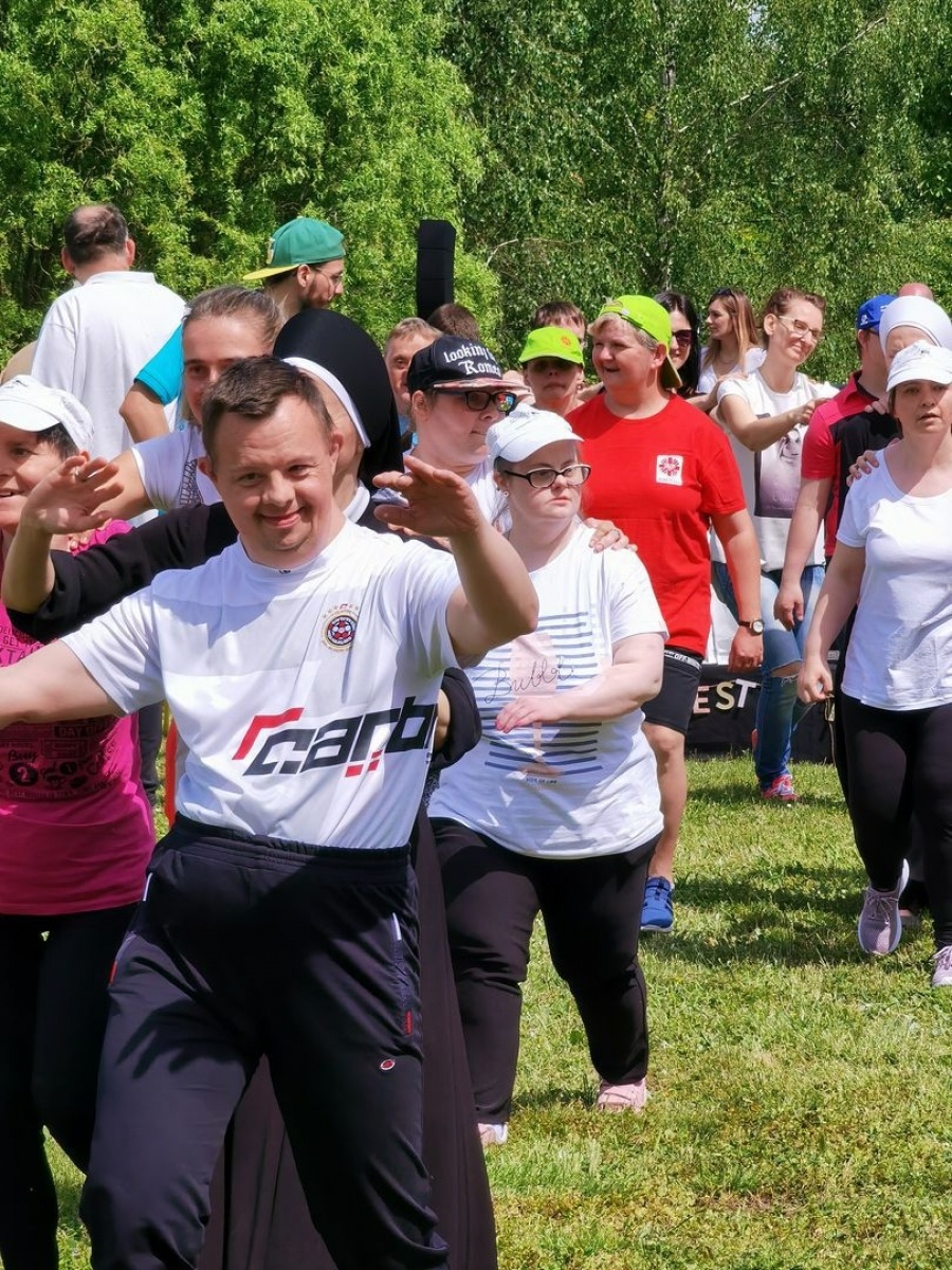 Zdjęcie w galerii na portalu naszwodzislaw.com: Integracyjna majówka w Perle za nami [FOTO] wiadomości z regionu