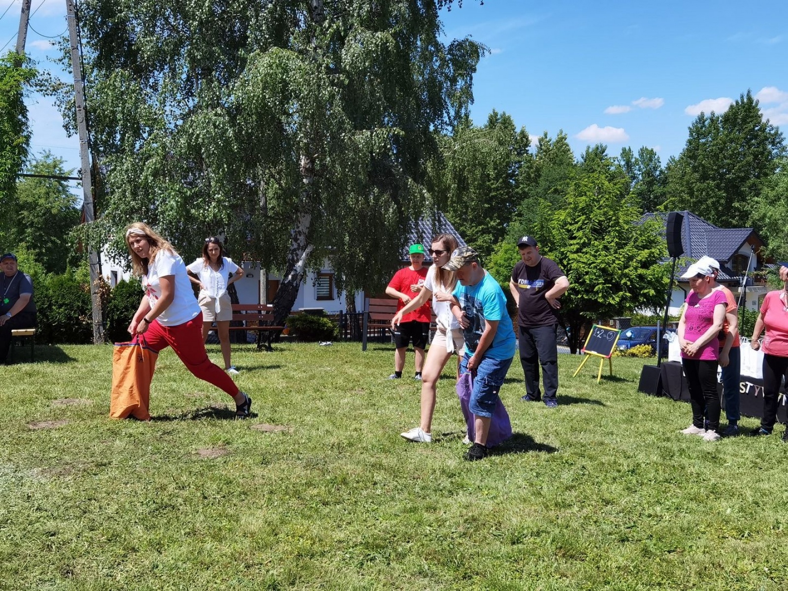 Zdjęcie w galerii na portalu naszwodzislaw.com: Integracyjna majówka w Perle za nami [FOTO] wiadomości z regionu