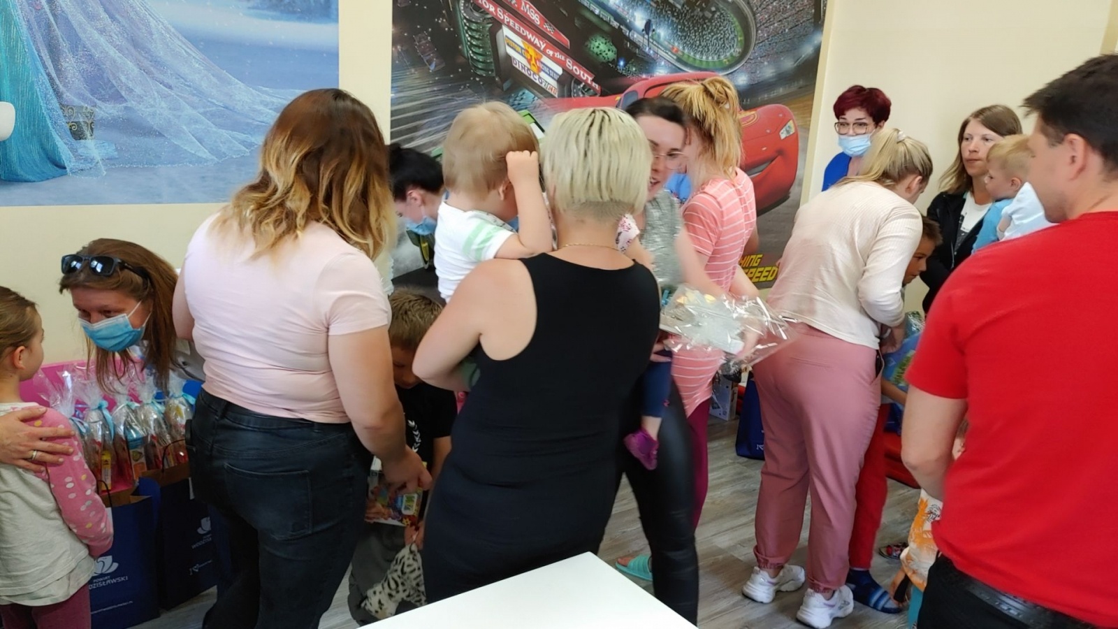 Zdjęcie w galerii na portalu naszwodzislaw.com: Dzień Dziecka na rydułtowskiej pediatrii wiadomości z regionu