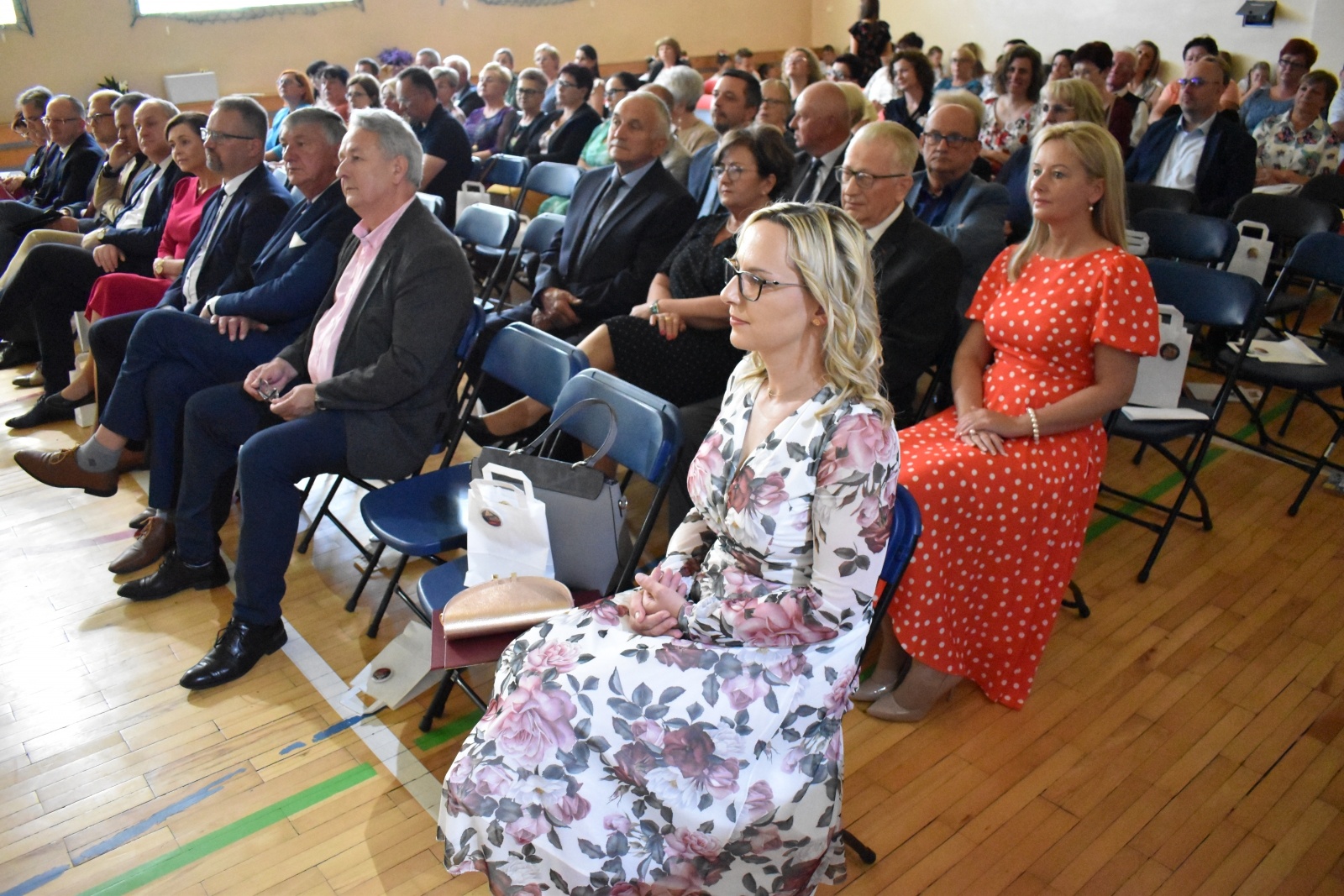 Zdjęcie w galerii na portalu naszwodzislaw.com: Szkoła w Krostoszowicach świętowała 120-lecie istnienia wiadomości z regionu