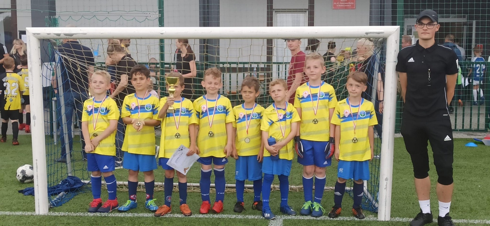 Zdjęcie w galerii na portalu naszwodzislaw.com: Puchar patrona stadionu w Nieboczowach. Akademia BVB i rydułtowski Naprzód górą [FOTO] wiadomości z regionu