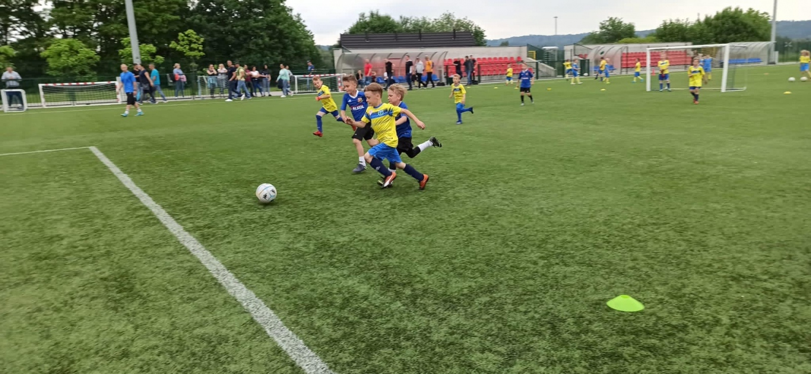 Zdjęcie w galerii na portalu naszwodzislaw.com: Puchar patrona stadionu w Nieboczowach. Akademia BVB i rydułtowski Naprzód górą [FOTO] wiadomości z regionu