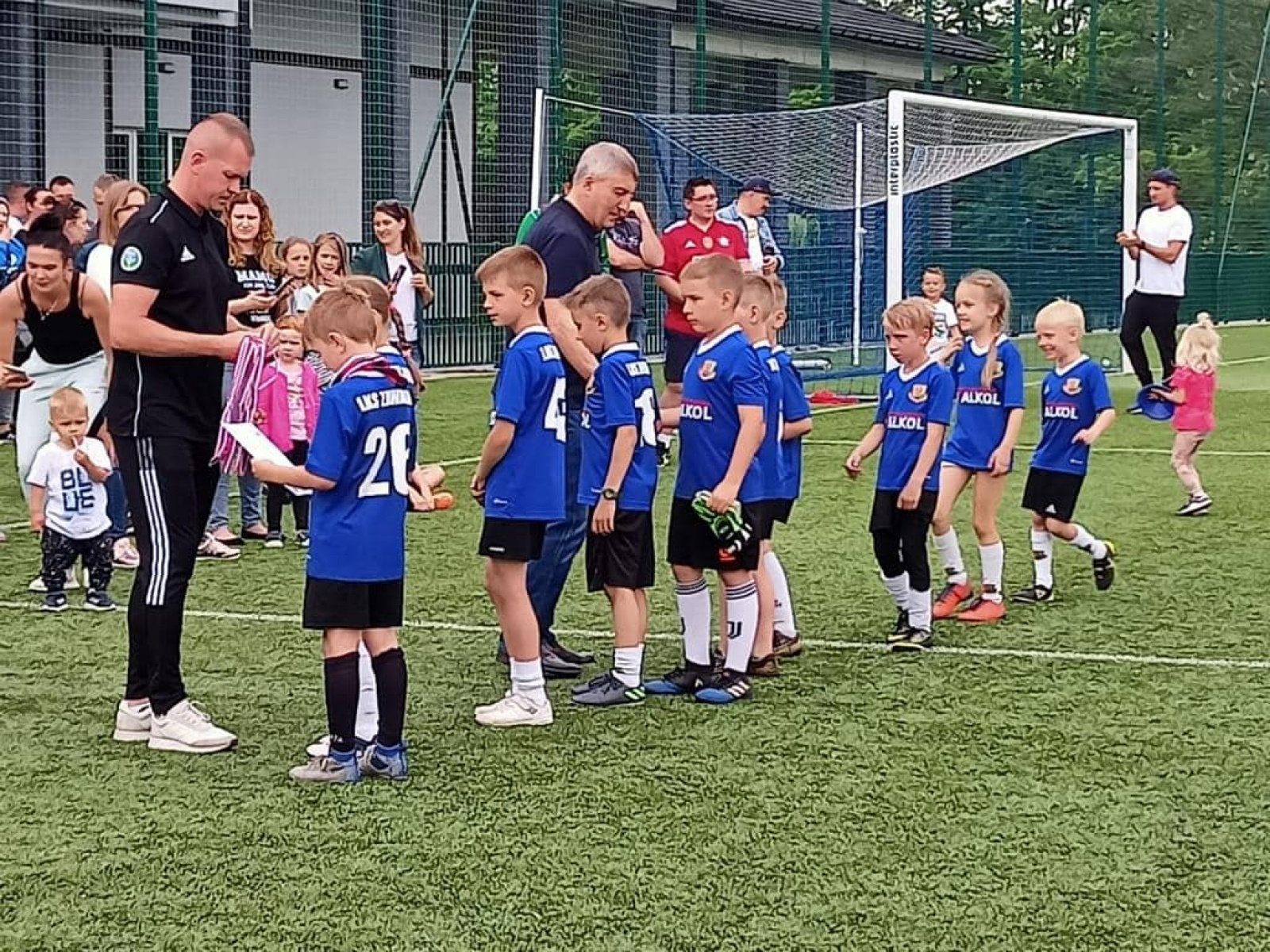 Zdjęcie w galerii na portalu naszwodzislaw.com: Puchar patrona stadionu w Nieboczowach. Akademia BVB i rydułtowski Naprzód górą [FOTO] wiadomości z regionu