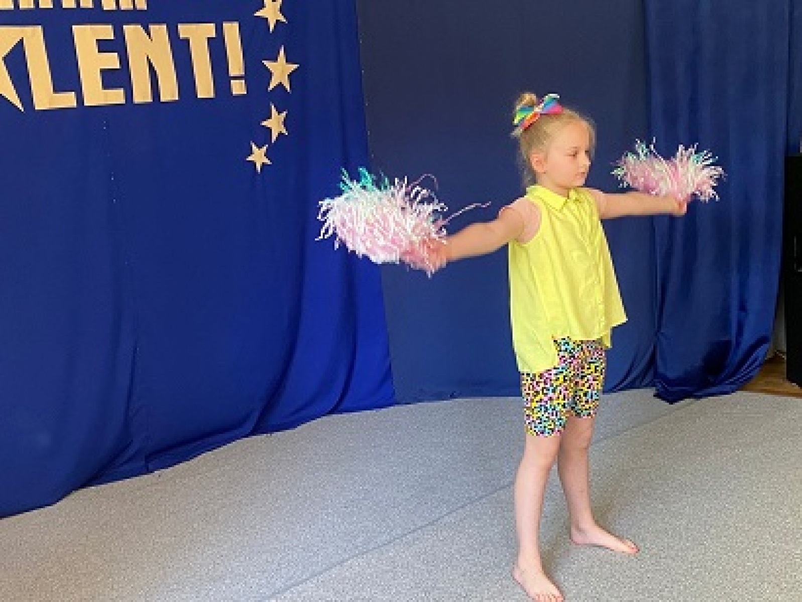 Zdjęcie w galerii na portalu naszwodzislaw.com: Przegląd artystyczny Mam talent w Przedszkolu numer 6 wiadomości z regionu