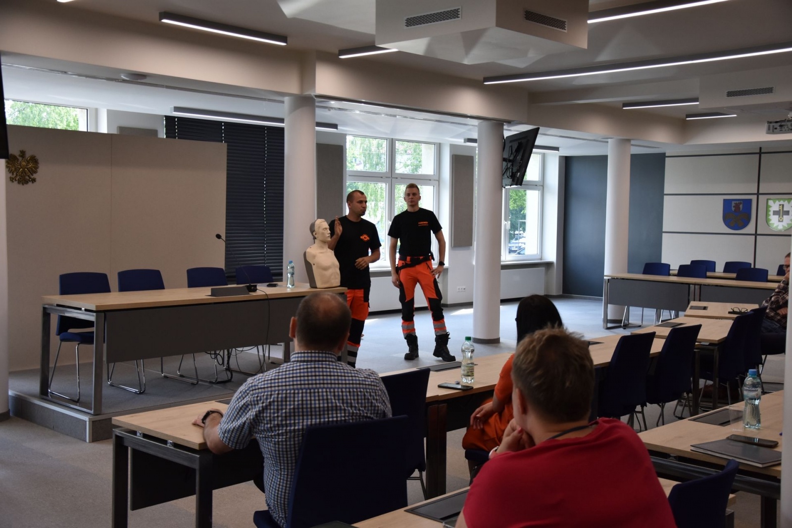 Zdjęcie w galerii na portalu naszwodzislaw.com: Pracownicy starostwa szkolili się z pierwszej pomocy wiadomości z regionu