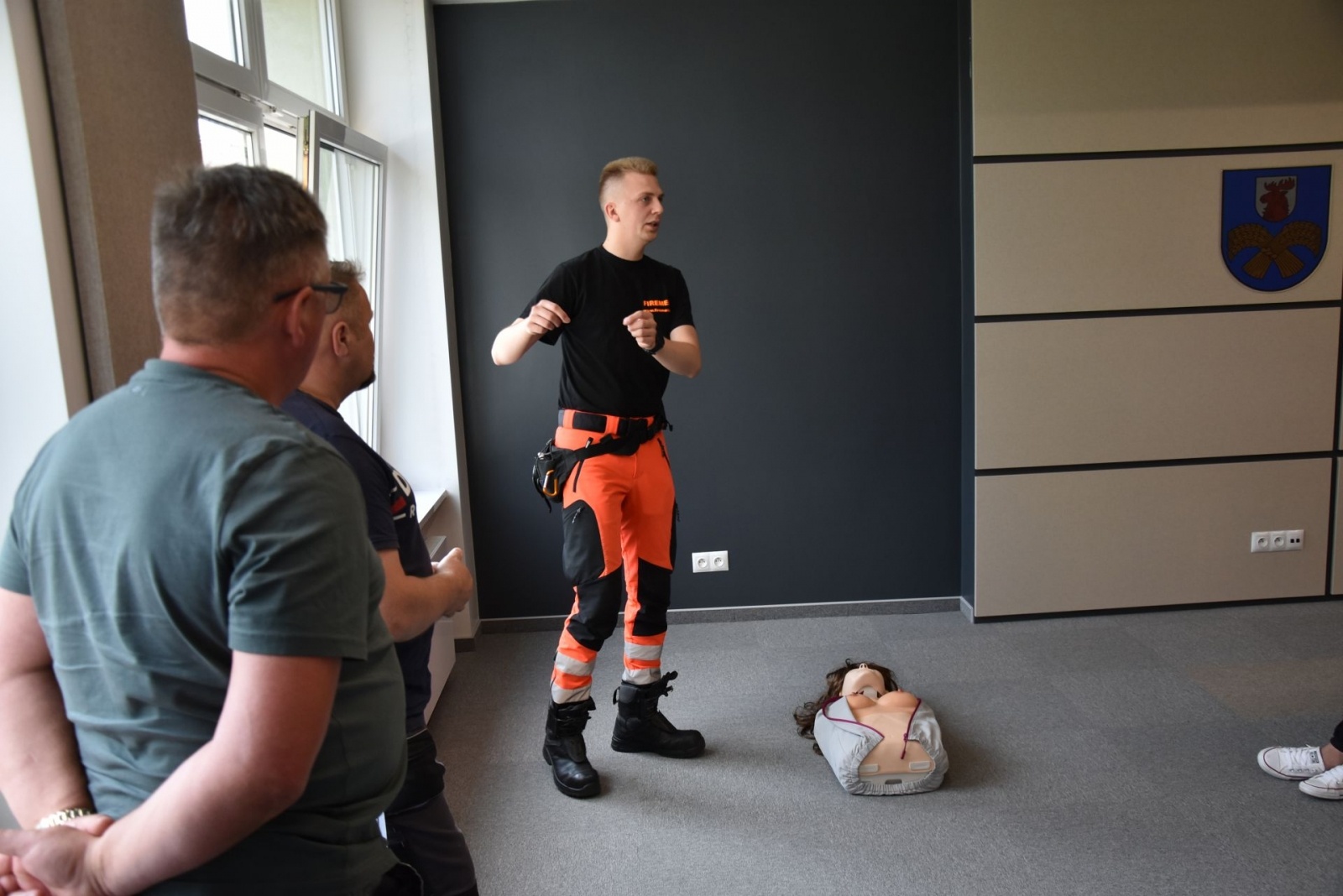 Zdjęcie w galerii na portalu naszwodzislaw.com: Pracownicy starostwa szkolili się z pierwszej pomocy wiadomości z regionu