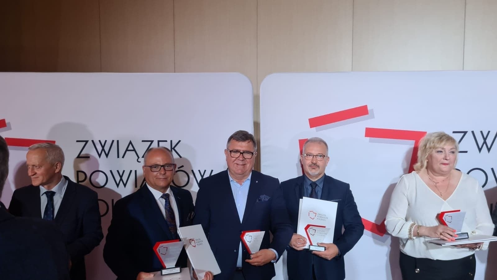 Zdjęcie w galerii na portalu naszwodzislaw.com: Powiat Wodzisławski najlepszy na Śląsku wiadomości z regionu