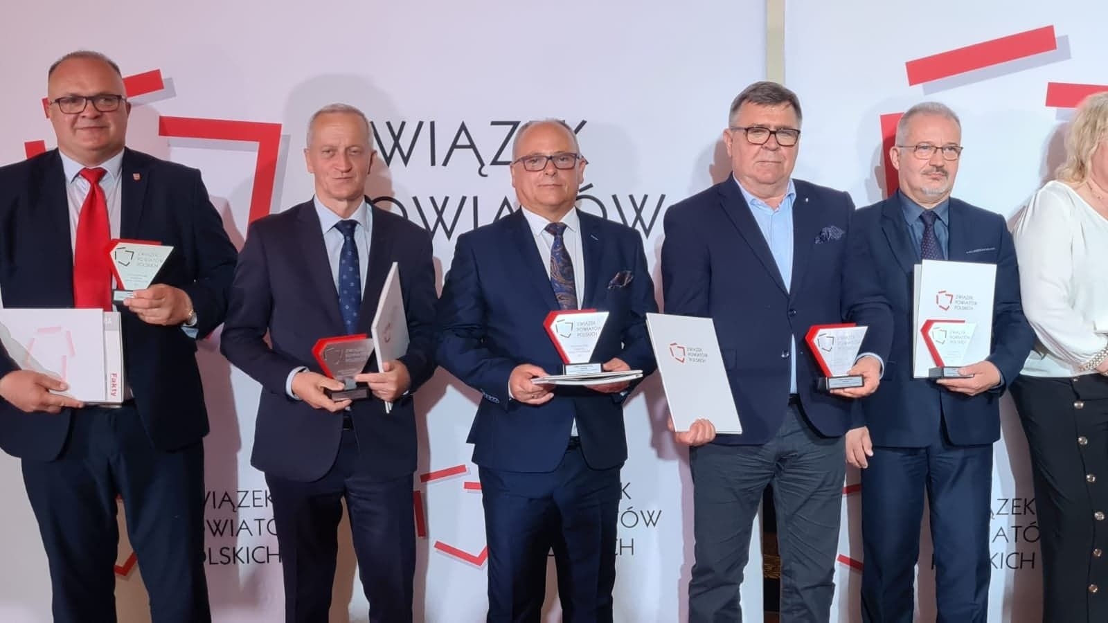 Zdjęcie w galerii na portalu naszwodzislaw.com: Powiat Wodzisławski najlepszy na Śląsku wiadomości z regionu