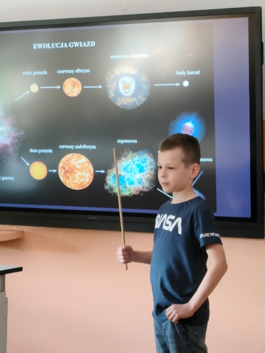 Zdjęcie w galerii na portalu naszwodzislaw.com: Apteczka Pierwszej Pomocy Emocjonalnej w SP 4 wiadomości z regionu