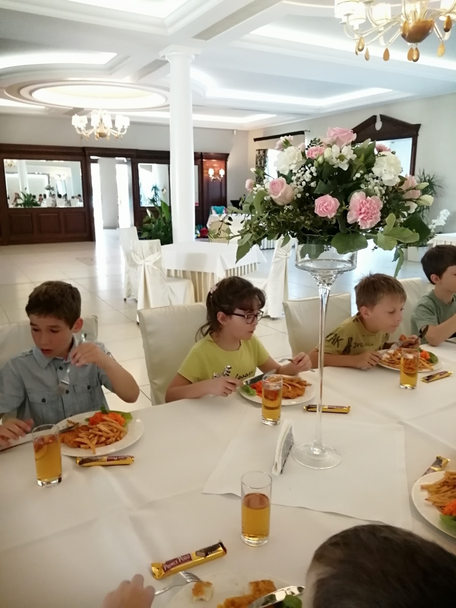 Zdjęcie w galerii na portalu naszwodzislaw.com: Apteczka Pierwszej Pomocy Emocjonalnej w SP 4 wiadomości z regionu