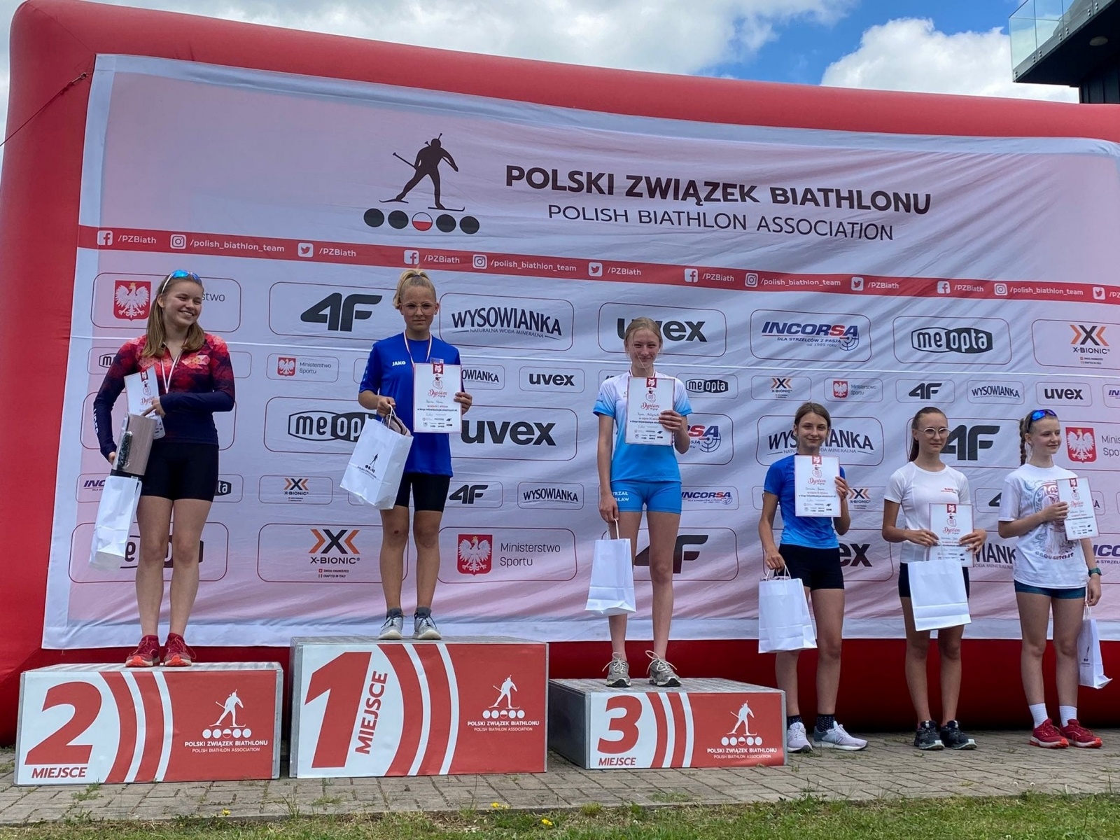 Zdjęcie w galerii na portalu naszwodzislaw.com: Pięć medali UK Strzał Wodzisław w Dusznikach Zdroju wiadomości z regionu