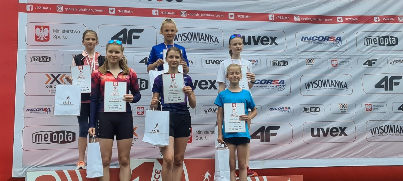 Zdjęcie w galerii na portalu naszwodzislaw.com: Pięć medali UK Strzał Wodzisław w Dusznikach Zdroju wiadomości z regionu