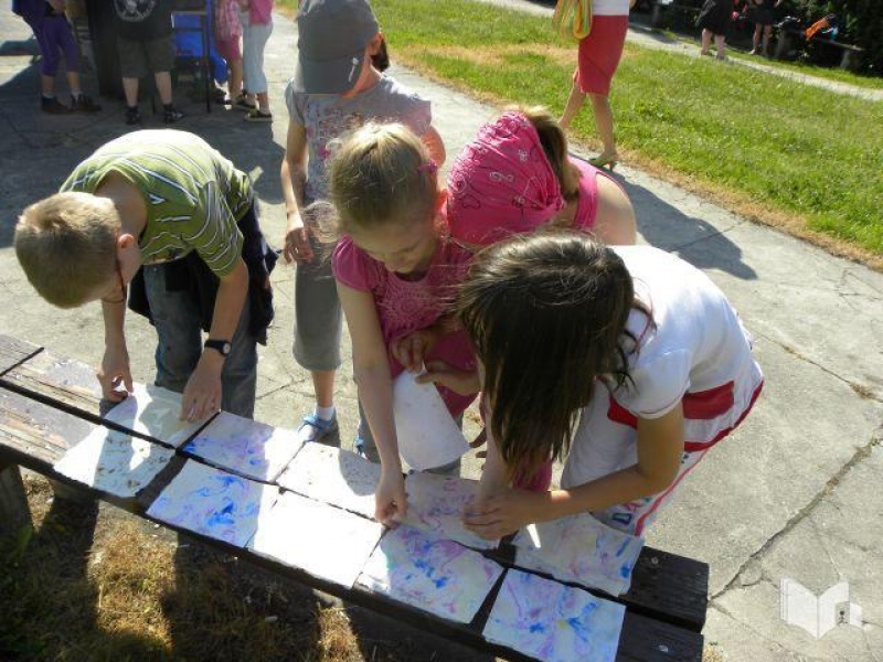 Zdjęcie w galerii na portalu naszwodzislaw.com: Papier z papieru czyli magiczny recykling wiadomości z regionu