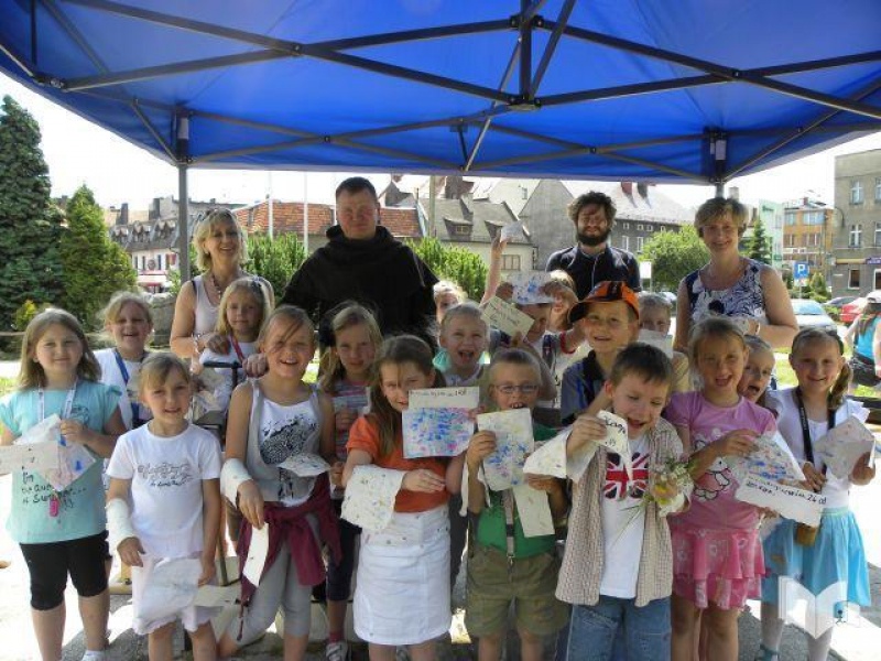 Zdjęcie w galerii na portalu naszwodzislaw.com: Papier z papieru czyli magiczny recykling wiadomości z regionu