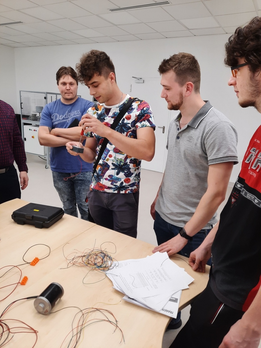 Zdjęcie w galerii na portalu naszwodzislaw.com: PWSZ Racibórz pracuje z liderami nowoczesnych technologii wiadomości z regionu